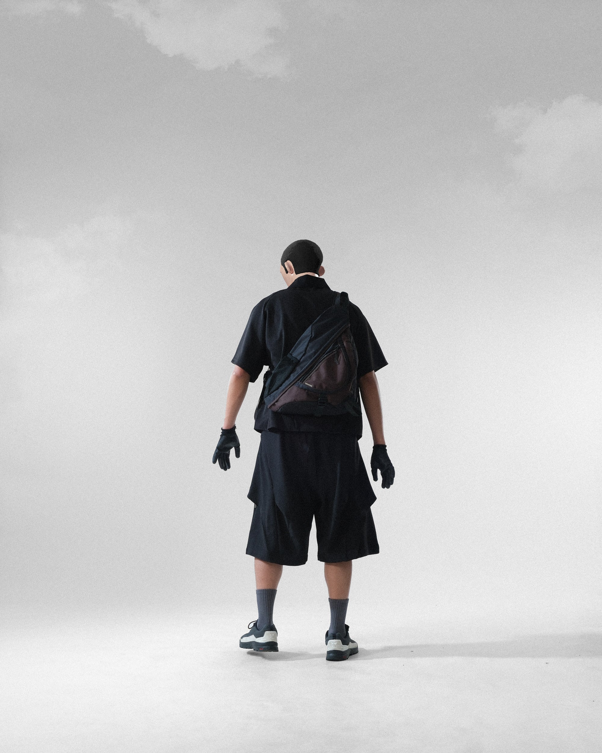 C3/ S25-C03-S Relaxed Fit Suit Shorts (Black)