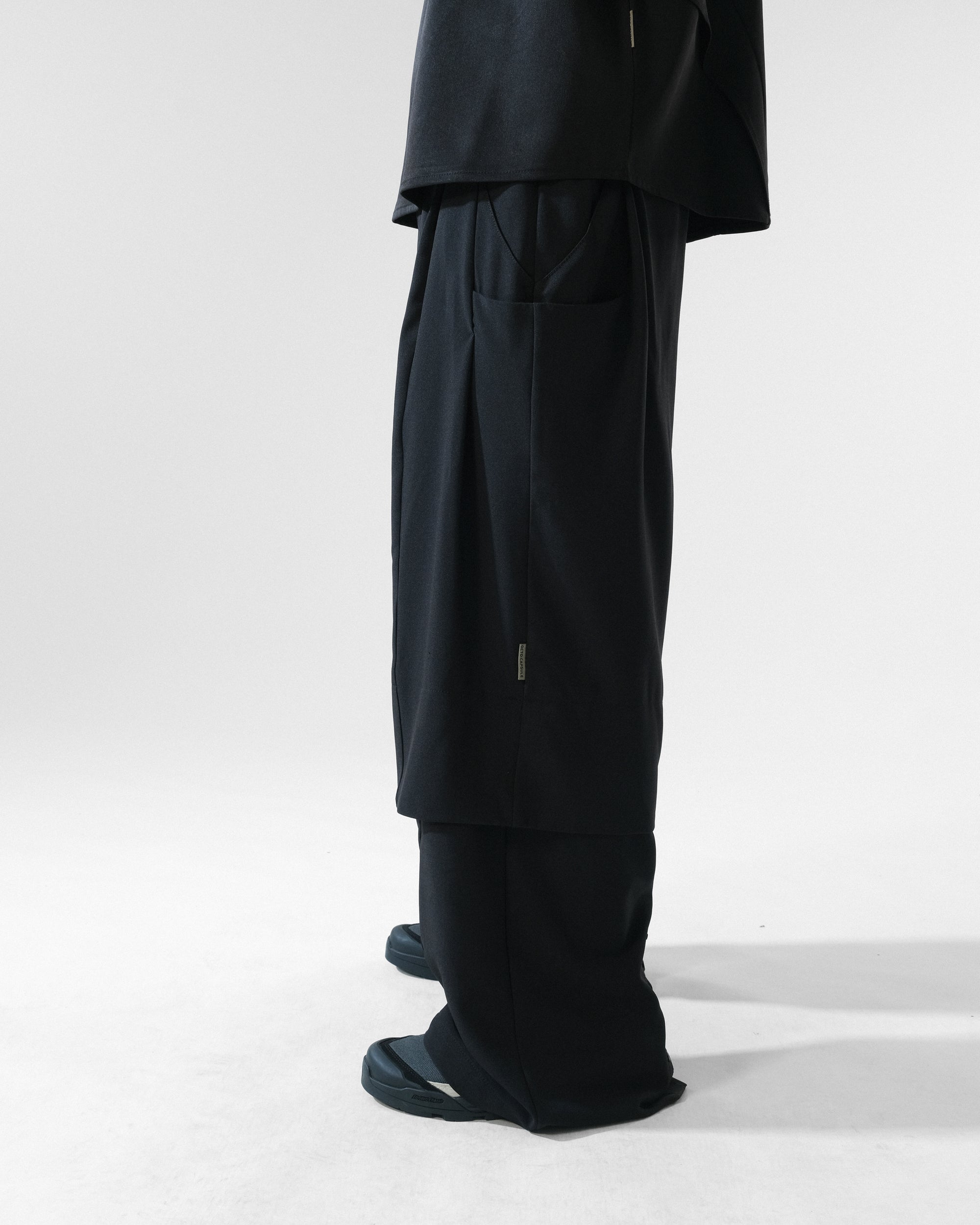C3/ S25-C03-P Relaxed Fit Suit Pants (Black)