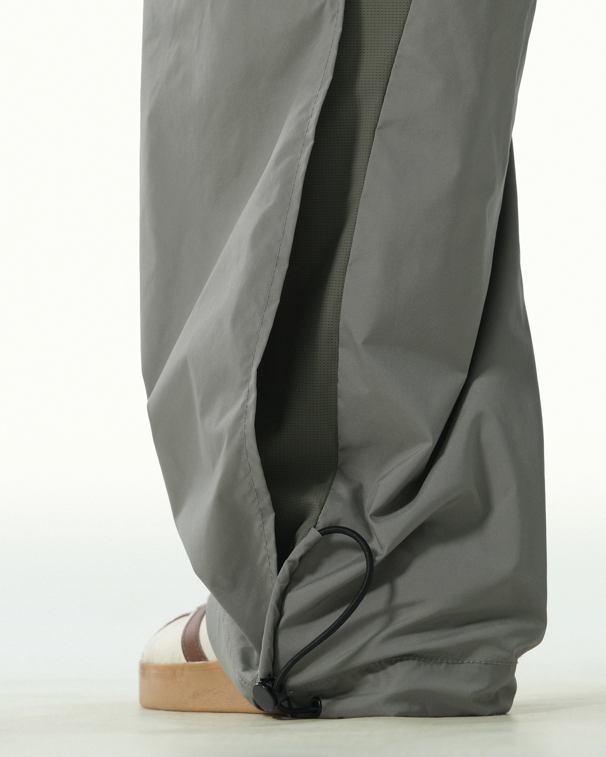 C1/ S25-C01-P Breathable sport Pants (Sand Green)