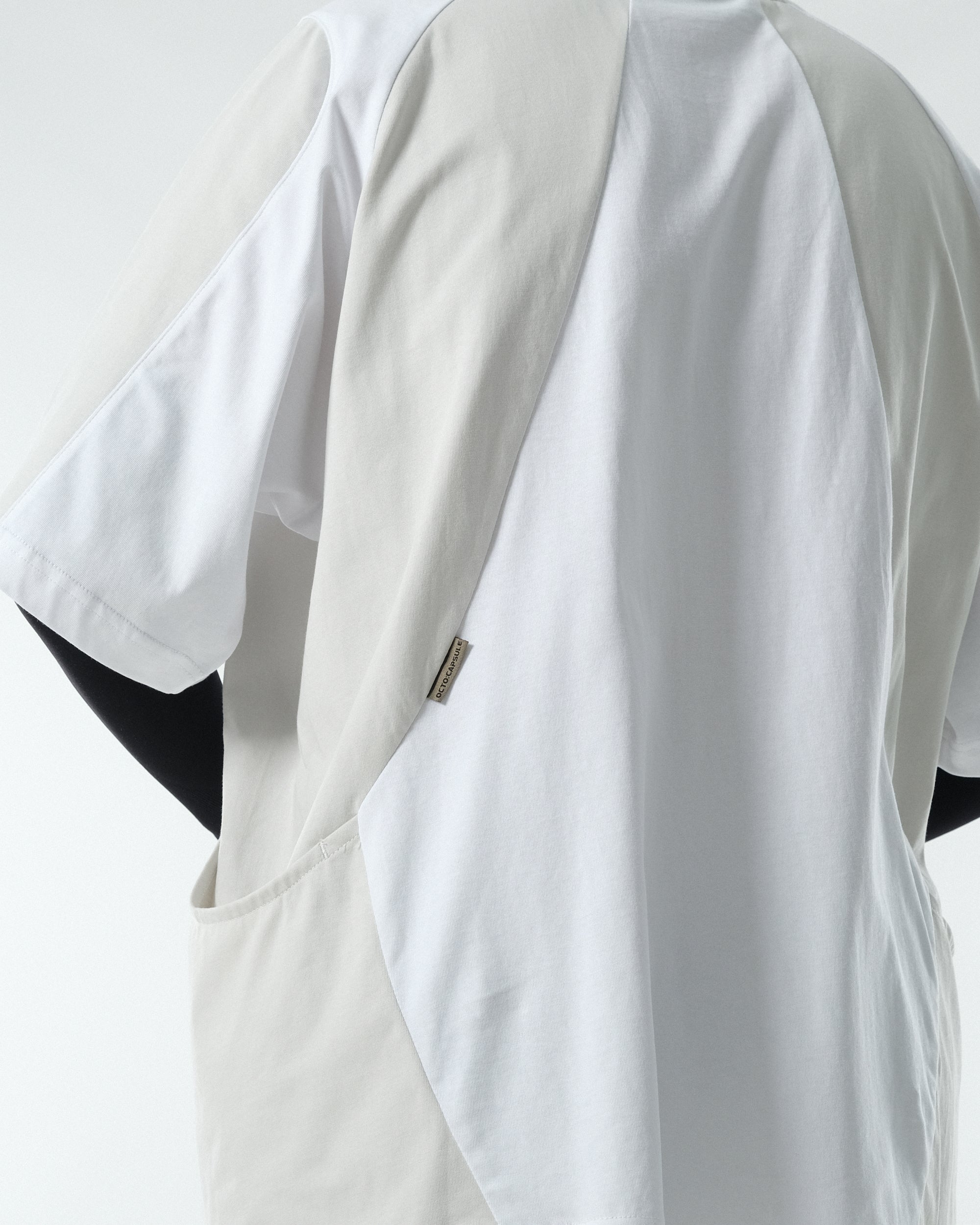 C1/ S25-C01-T2 Three combo T-shirt (White)