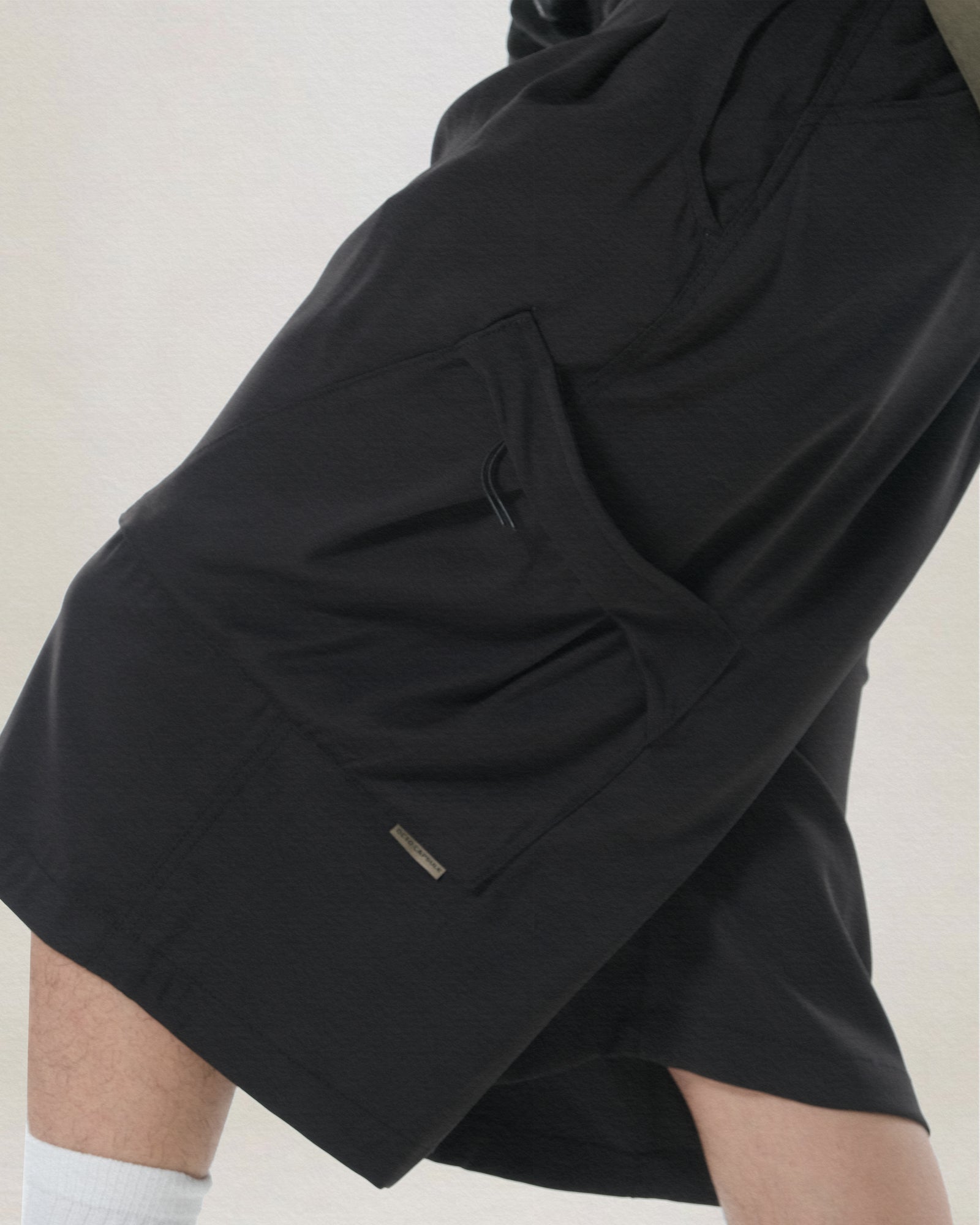 C2/ S25-C02-S Offset Shorts (Black)