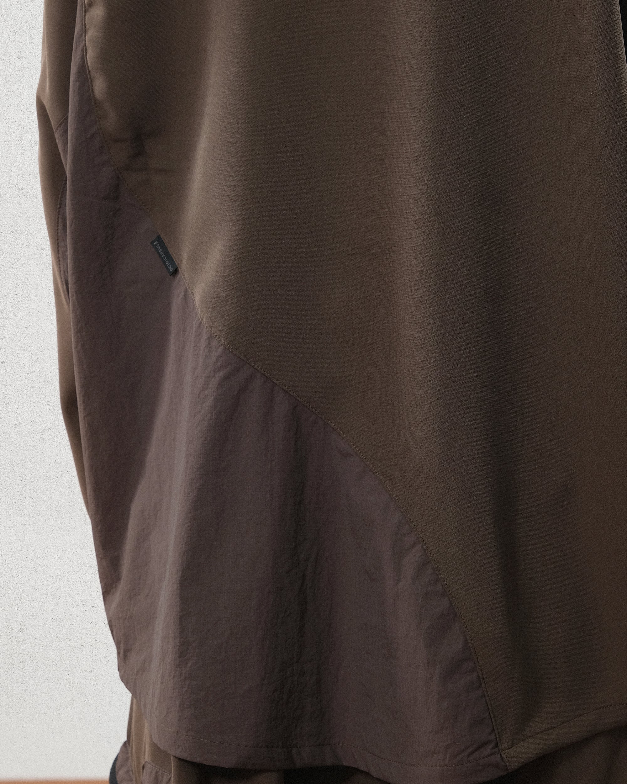 Capsule 03 / CST-124 Psammite Nylon Long Sleeve T-shirt  (Brown)
