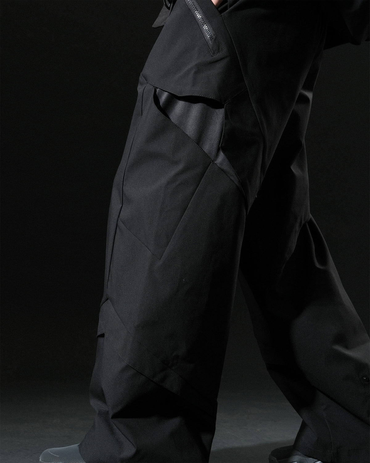A26-S1-P / Visor Fold Panel Pants (Black)