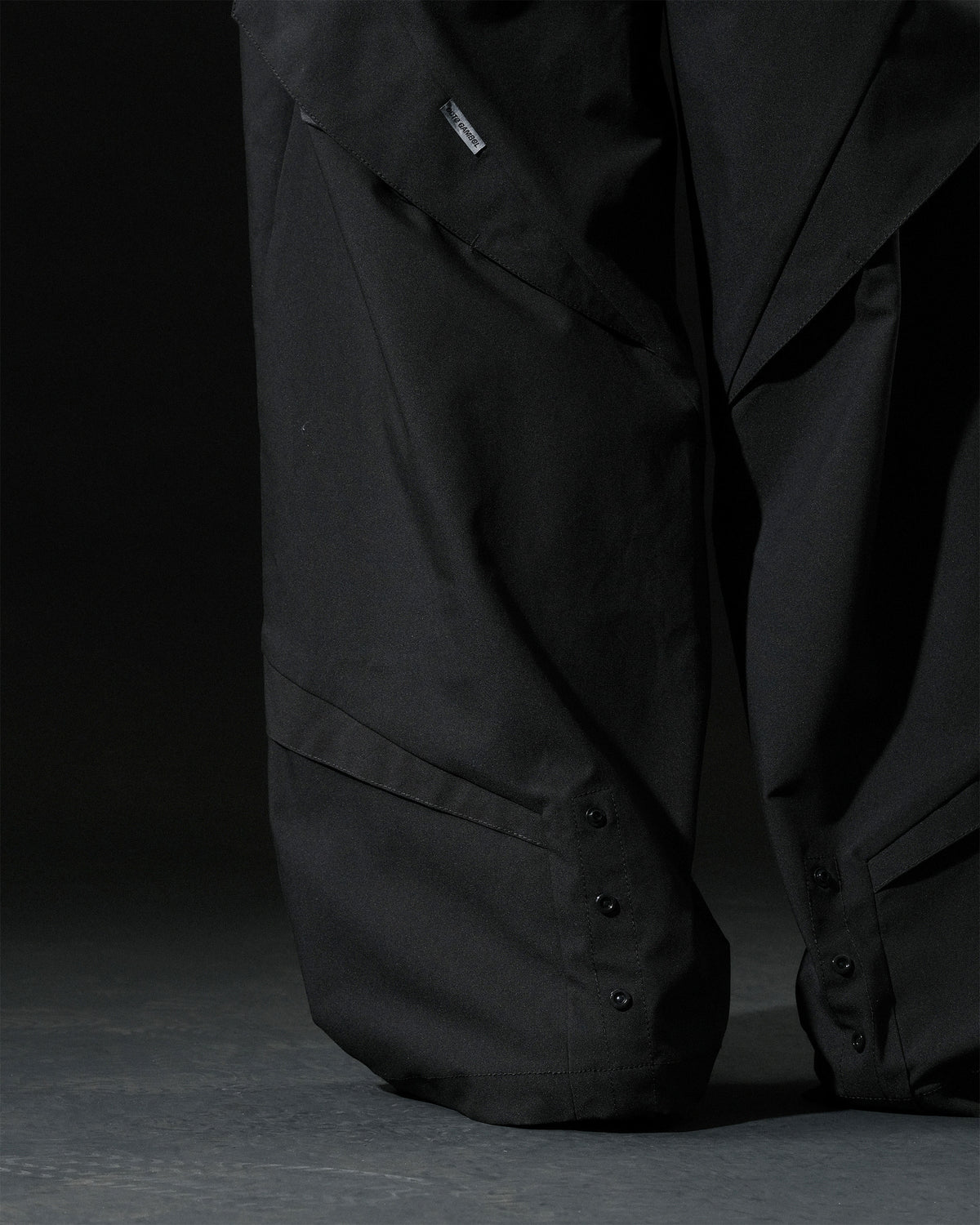 A26-S1-P / Visor Fold Panel Pants (Black)