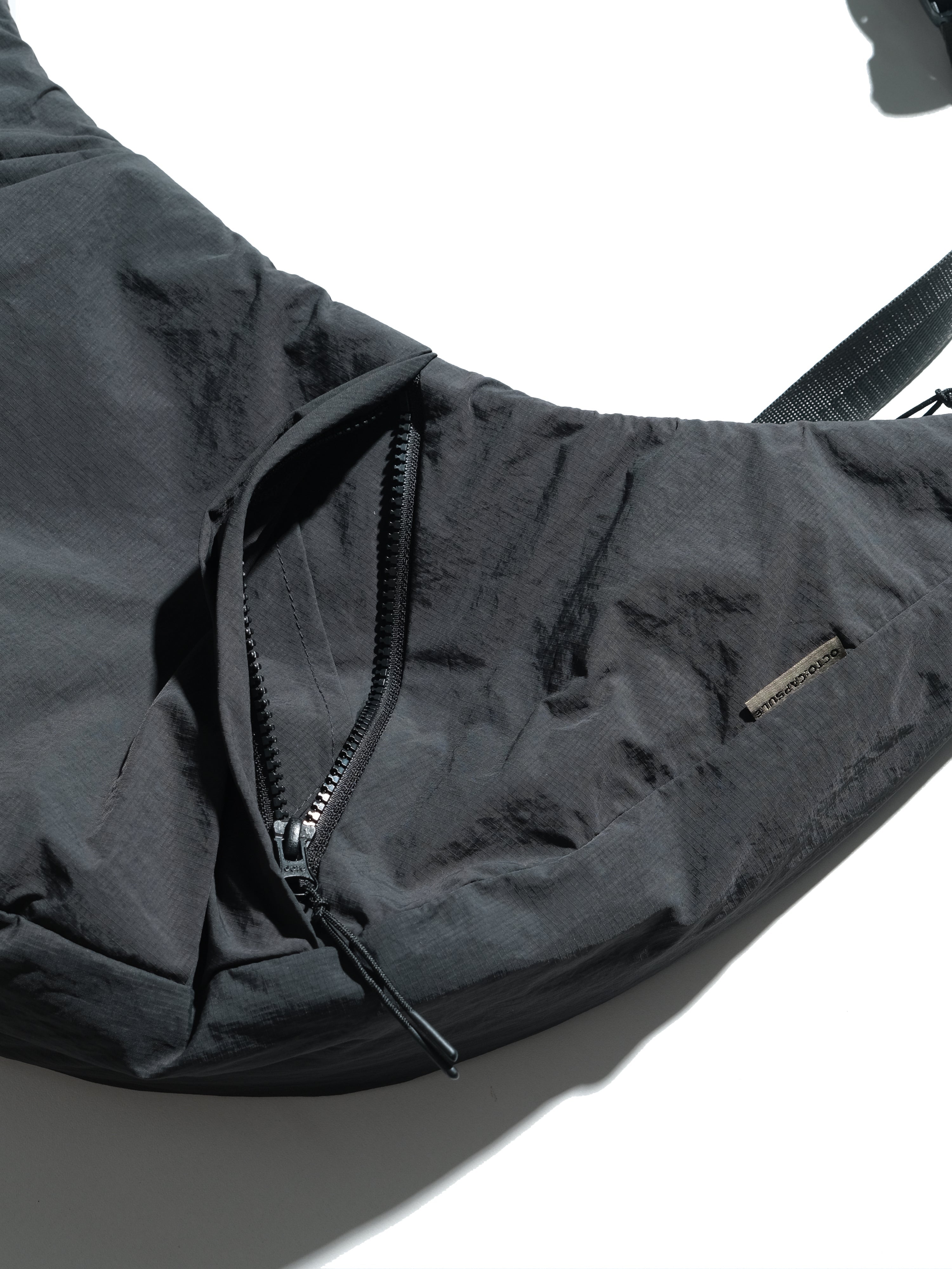 S24 / C-01B  TYPE OF SCALE Crossbody Bag (Shadow Grey)
