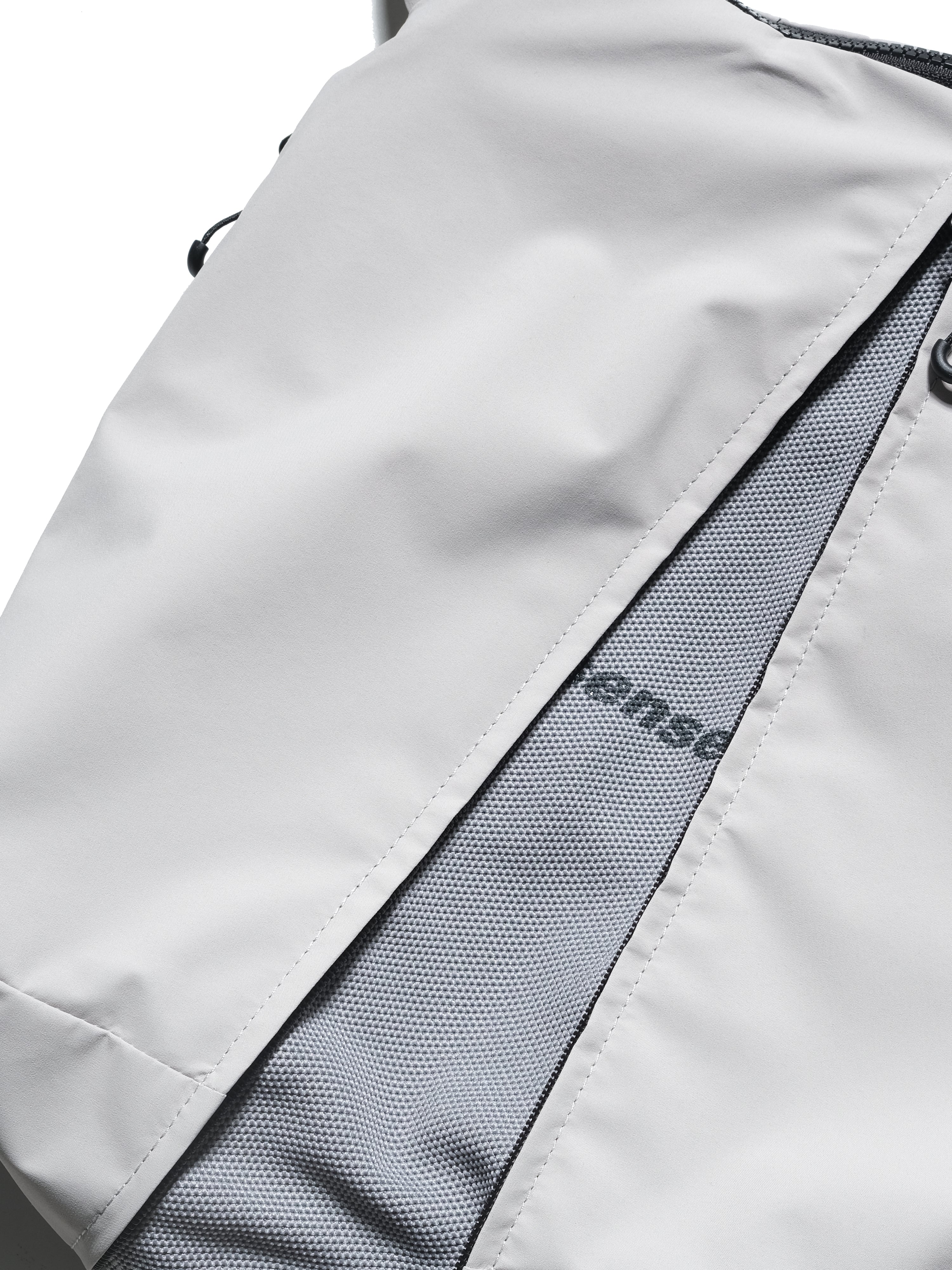 OCTO x SENSE S25-OS-B Expandable Bag (Bright Grey)