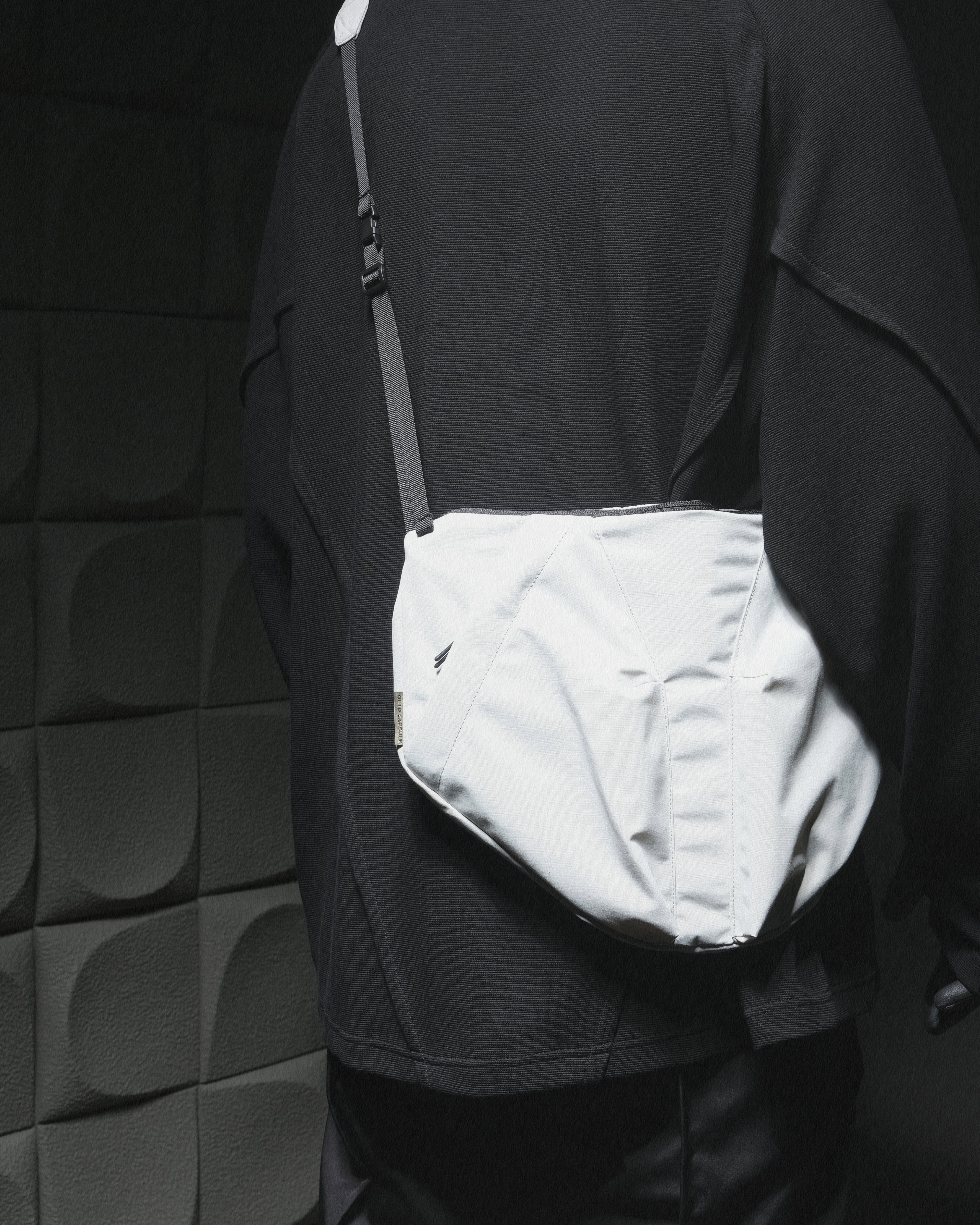 A24-CS-01-B  Futuristic Crossbody Bag (Bright Grey)