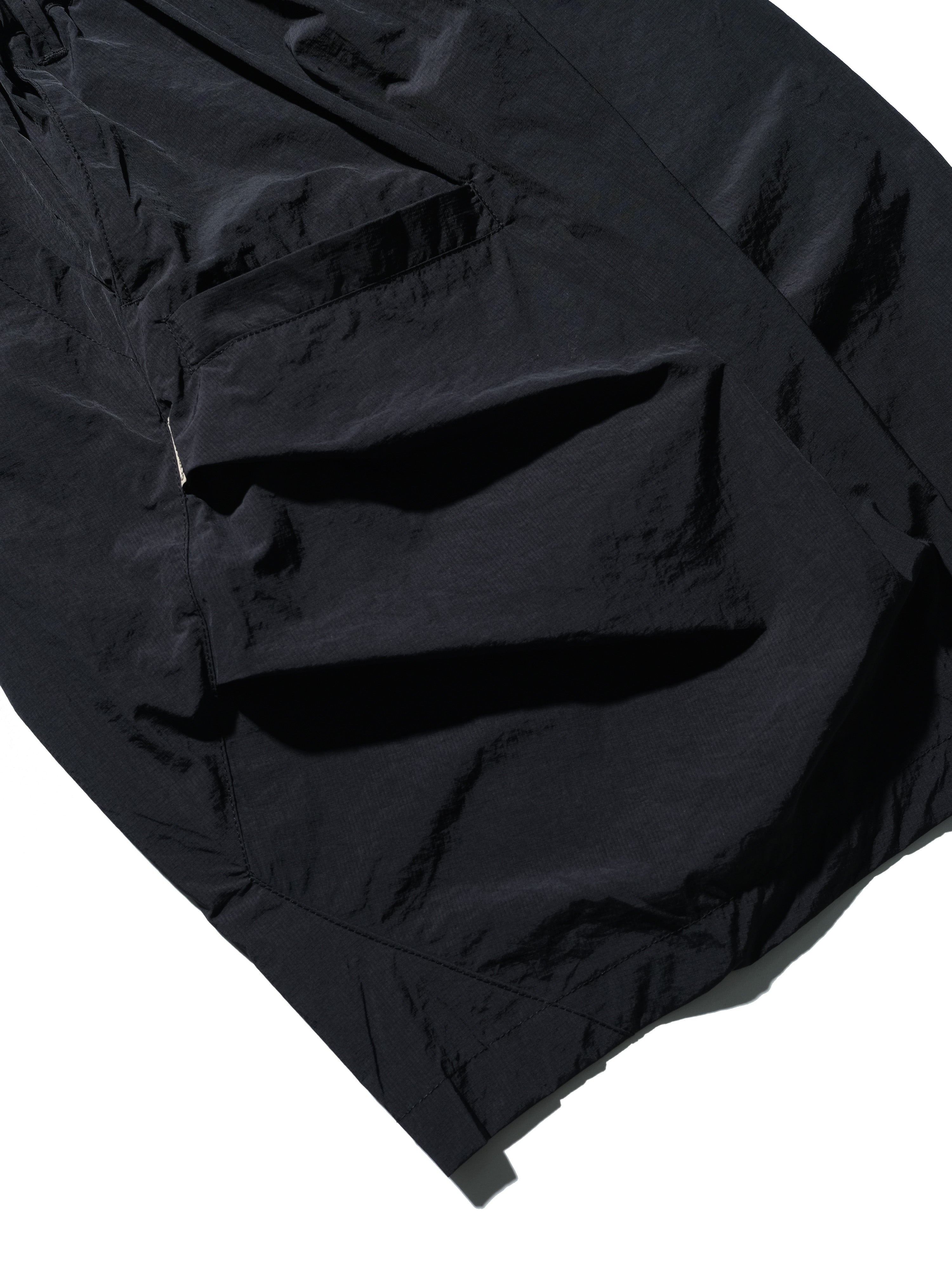 S24 / C-01S  TYPE OF SCALE Vertical Shorts  (Black)