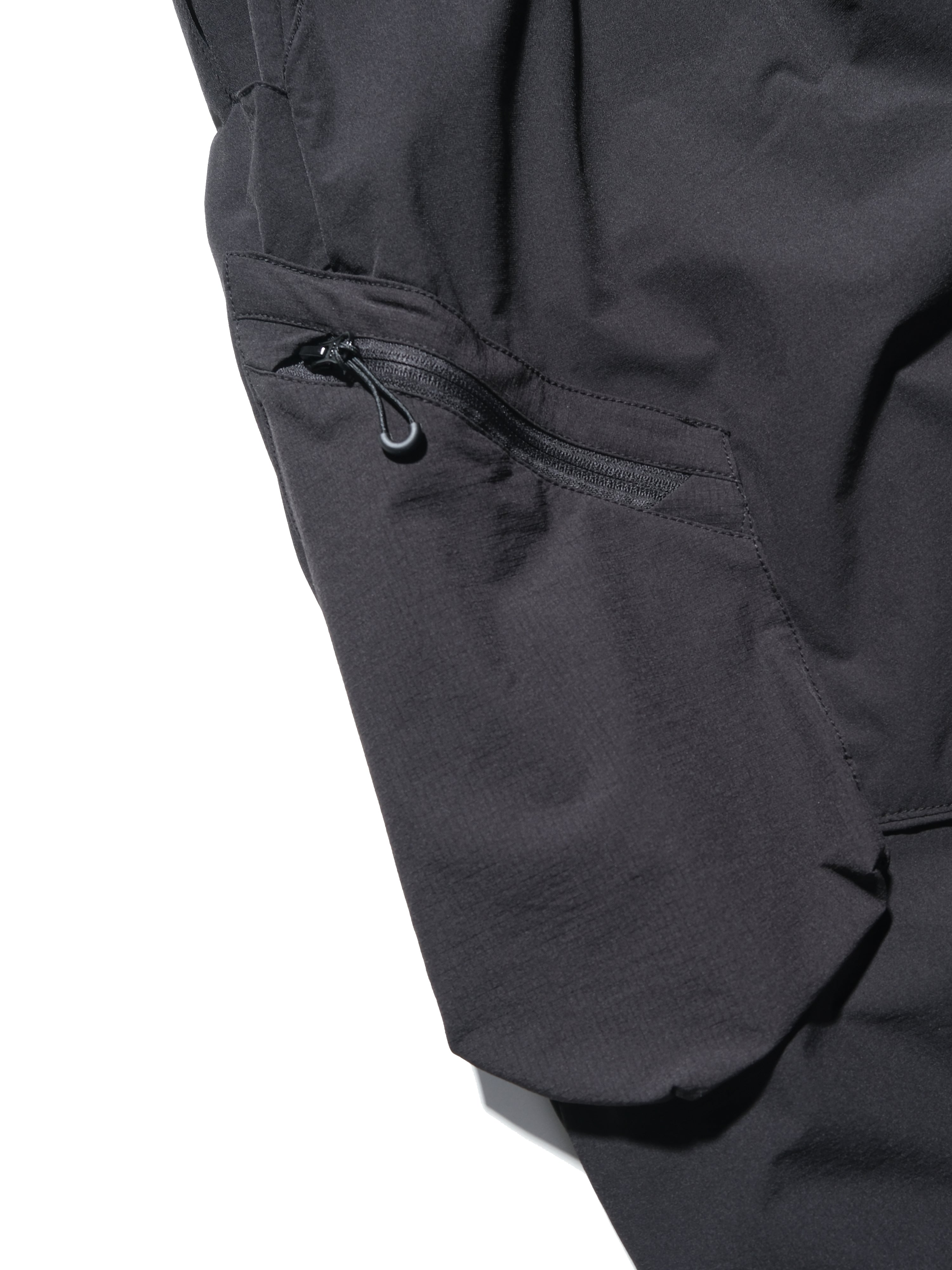 PRE-A24-PS-P1  Linear Vertical Sukkiri Pants(Black)