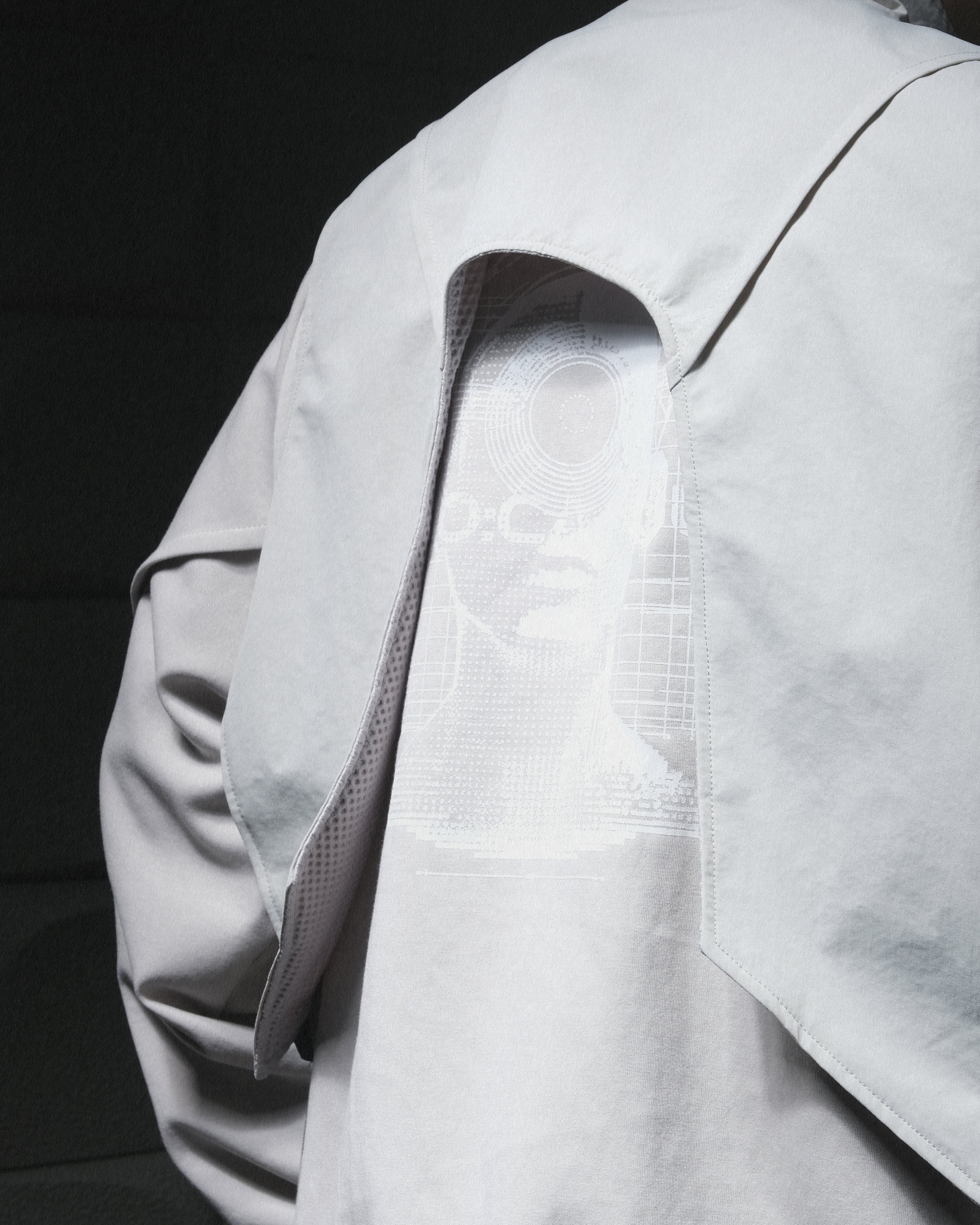 A24-CS-01-O    Futuristic Vest (Bright Grey)