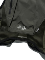 S24  / 18 —  O-03  Maneuverable Mighty Form Vest (Green)