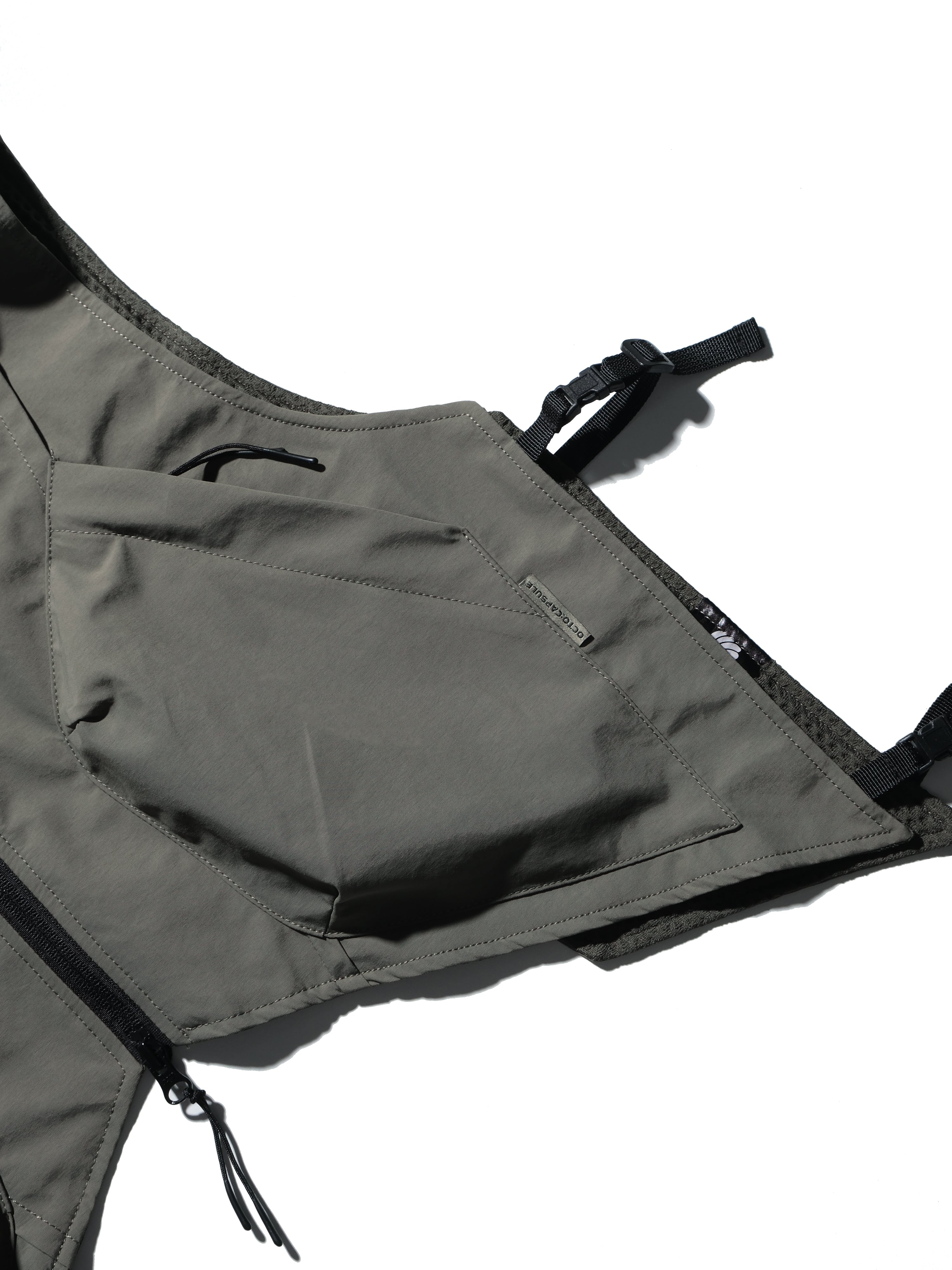 A24-CS-01-O    Futuristic Vest (Seal Green)