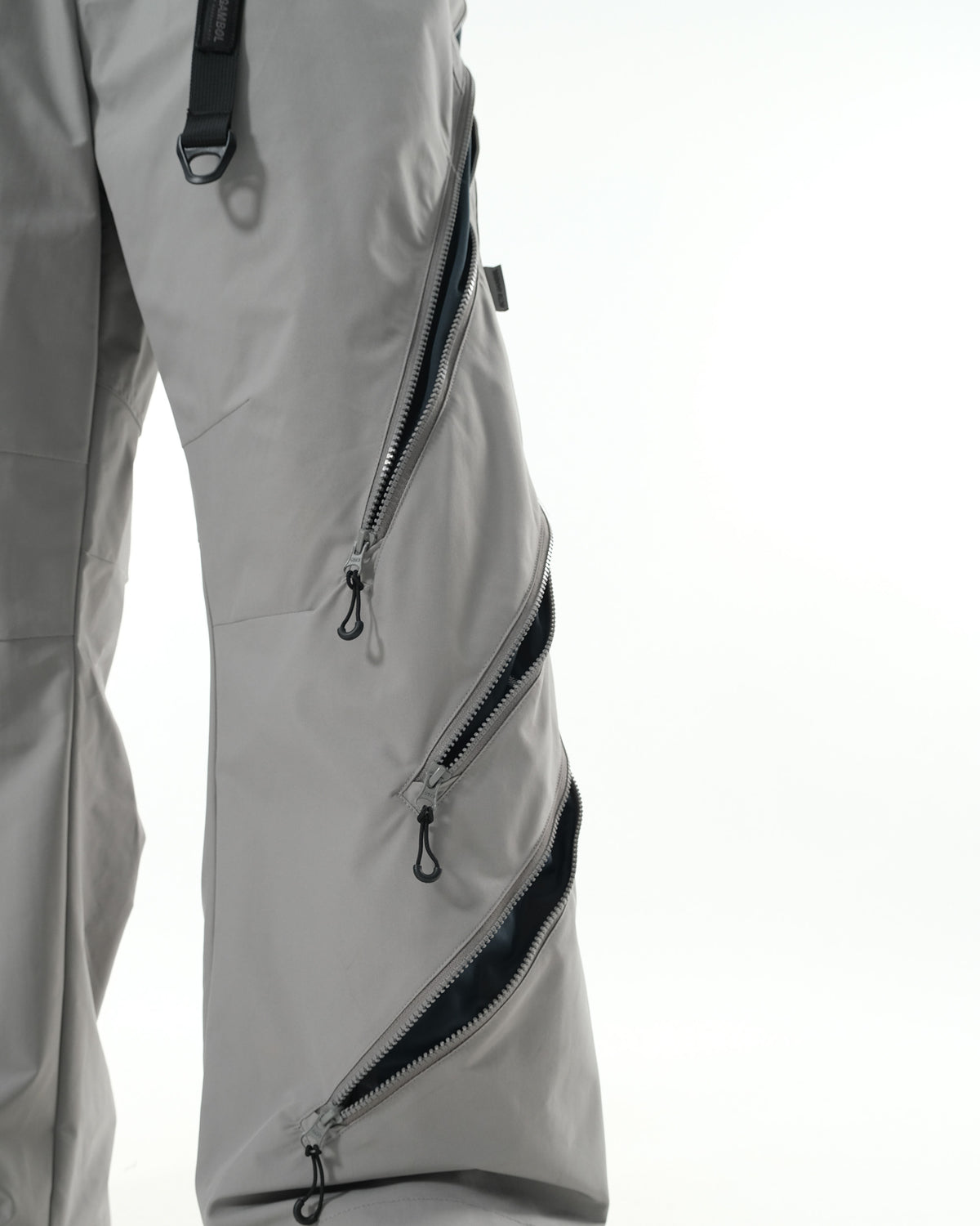 A26-PRE-P2 / Multi-Vent Vertical Pants (Grey)