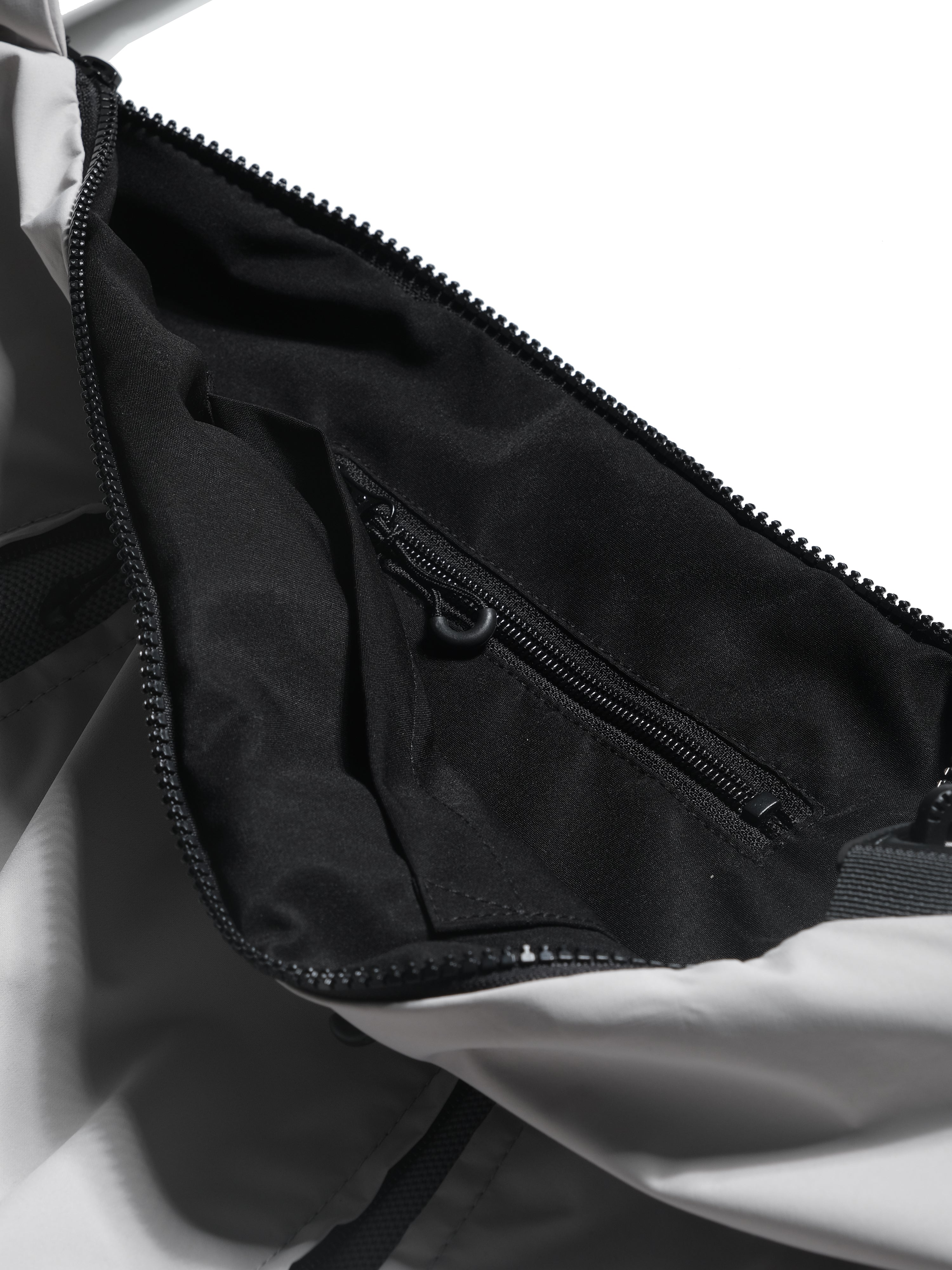 OCTO x SENSE S25-OS-B Expandable Bag (Bright Grey)