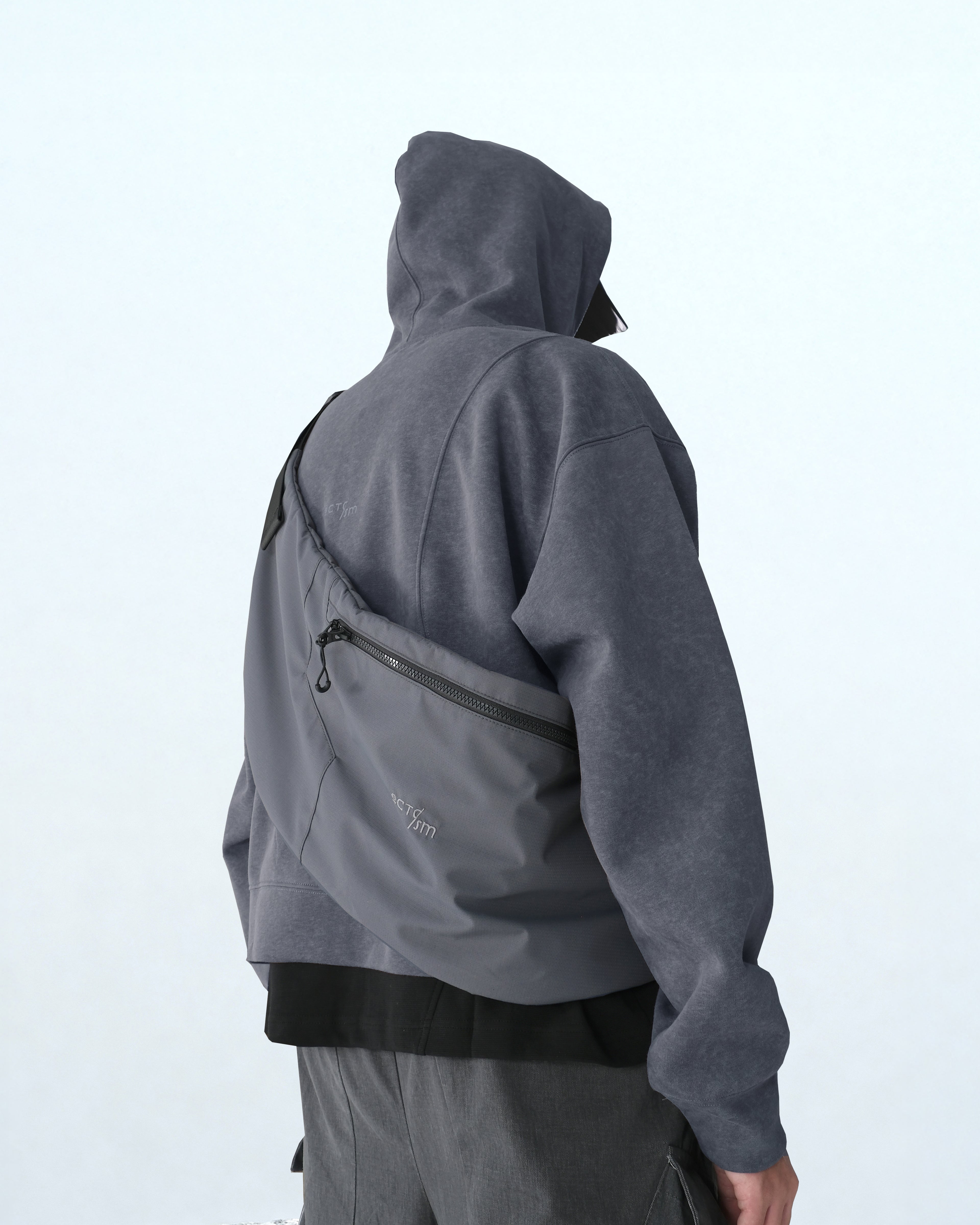 A25-OI-B OCTO X IONISM Strata Cross Bag (Grey)