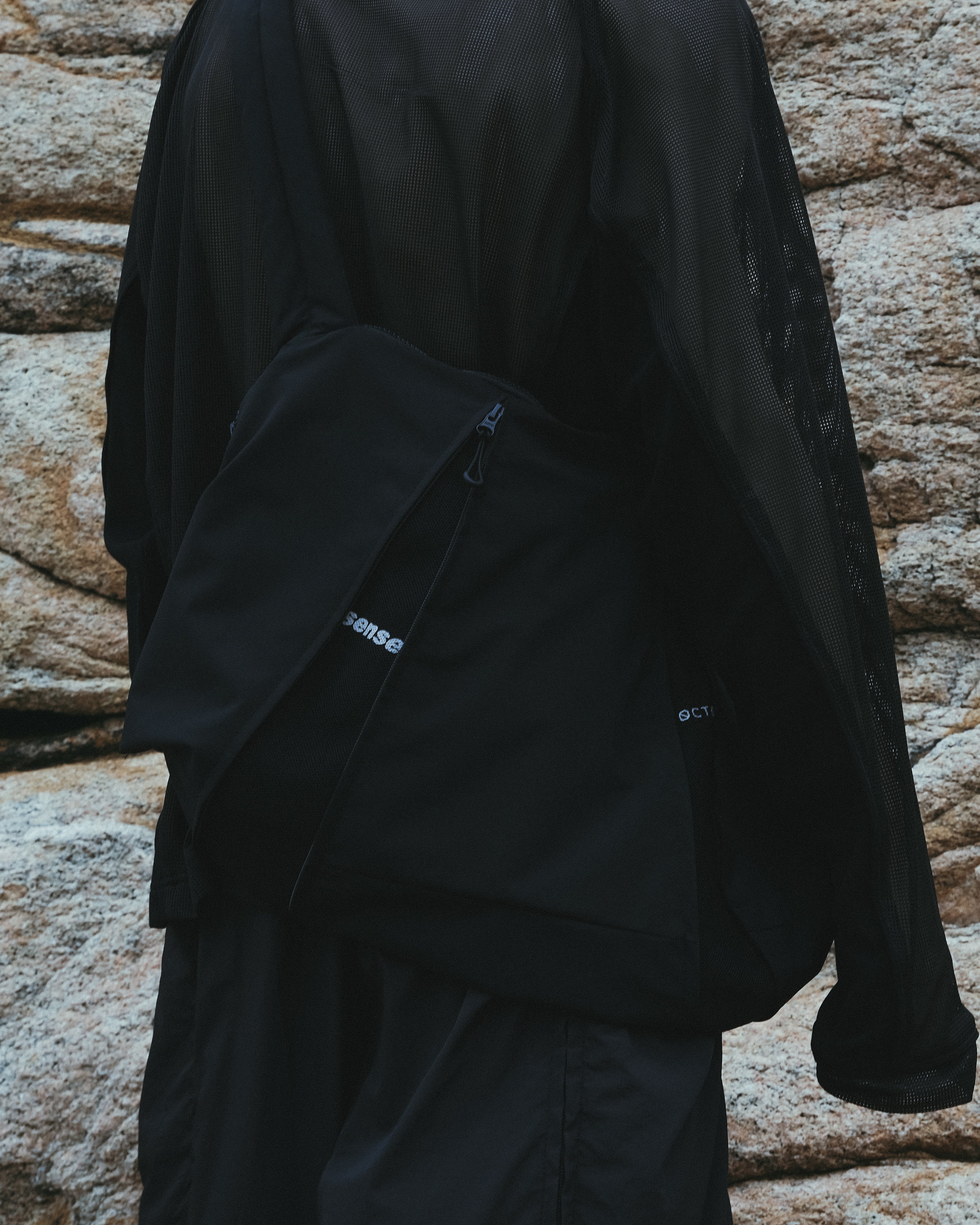OCTO x SENSE S25-OS-B Expandable Bag (Black)