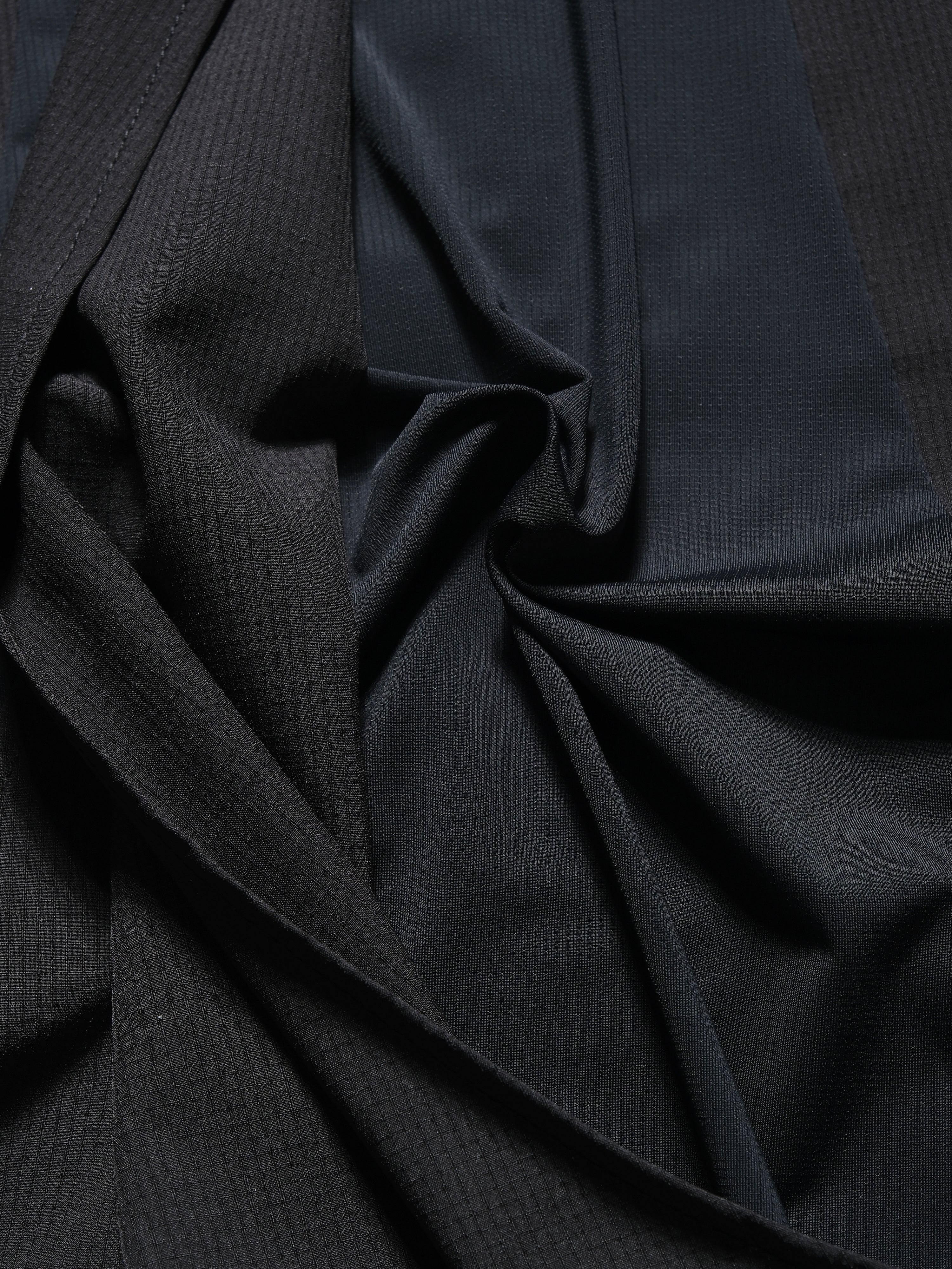 S1/ S25-O-01 Tornado Outer (Black)