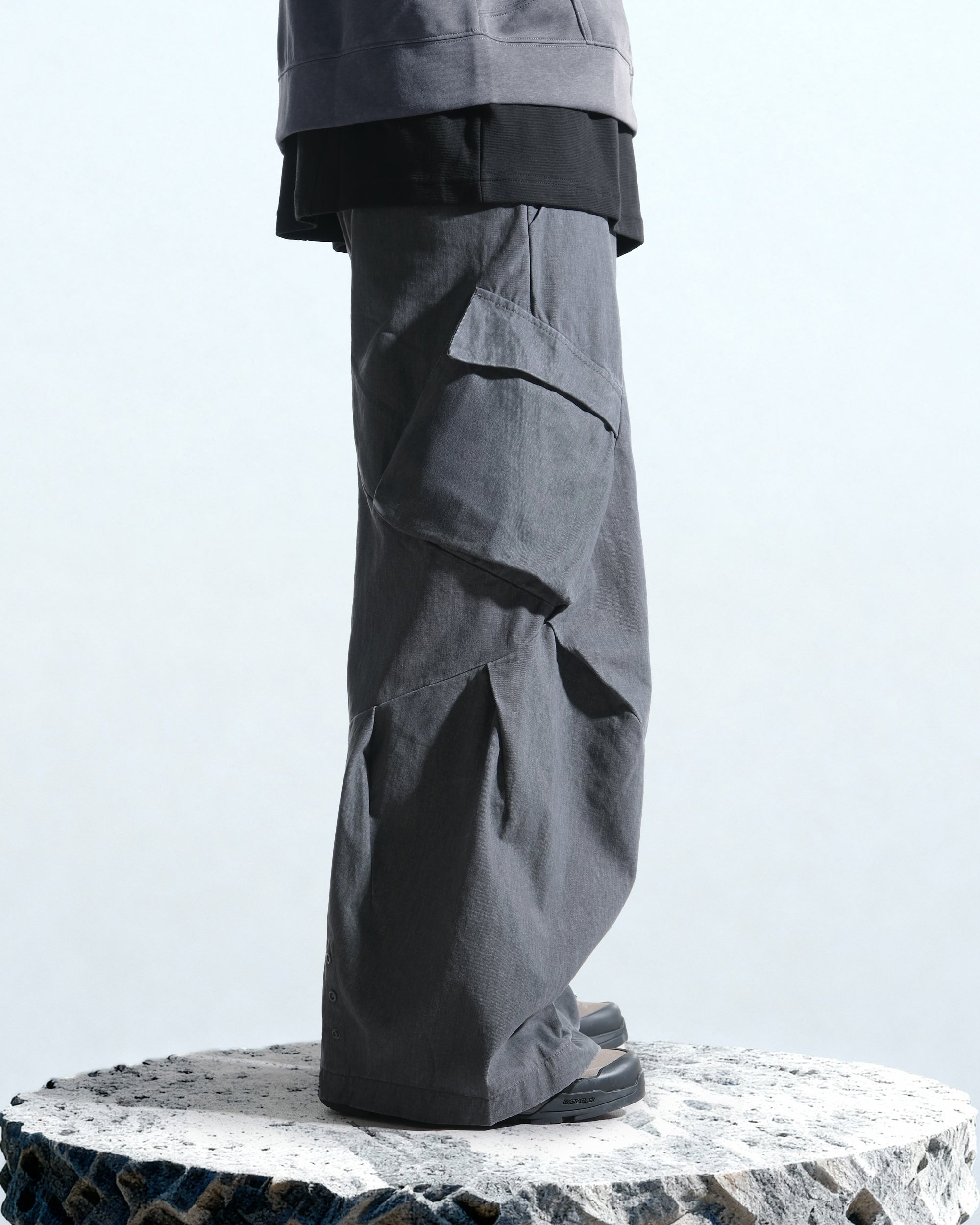 A25-OI-P OCTO X IONISM Strata Pants (Grey)