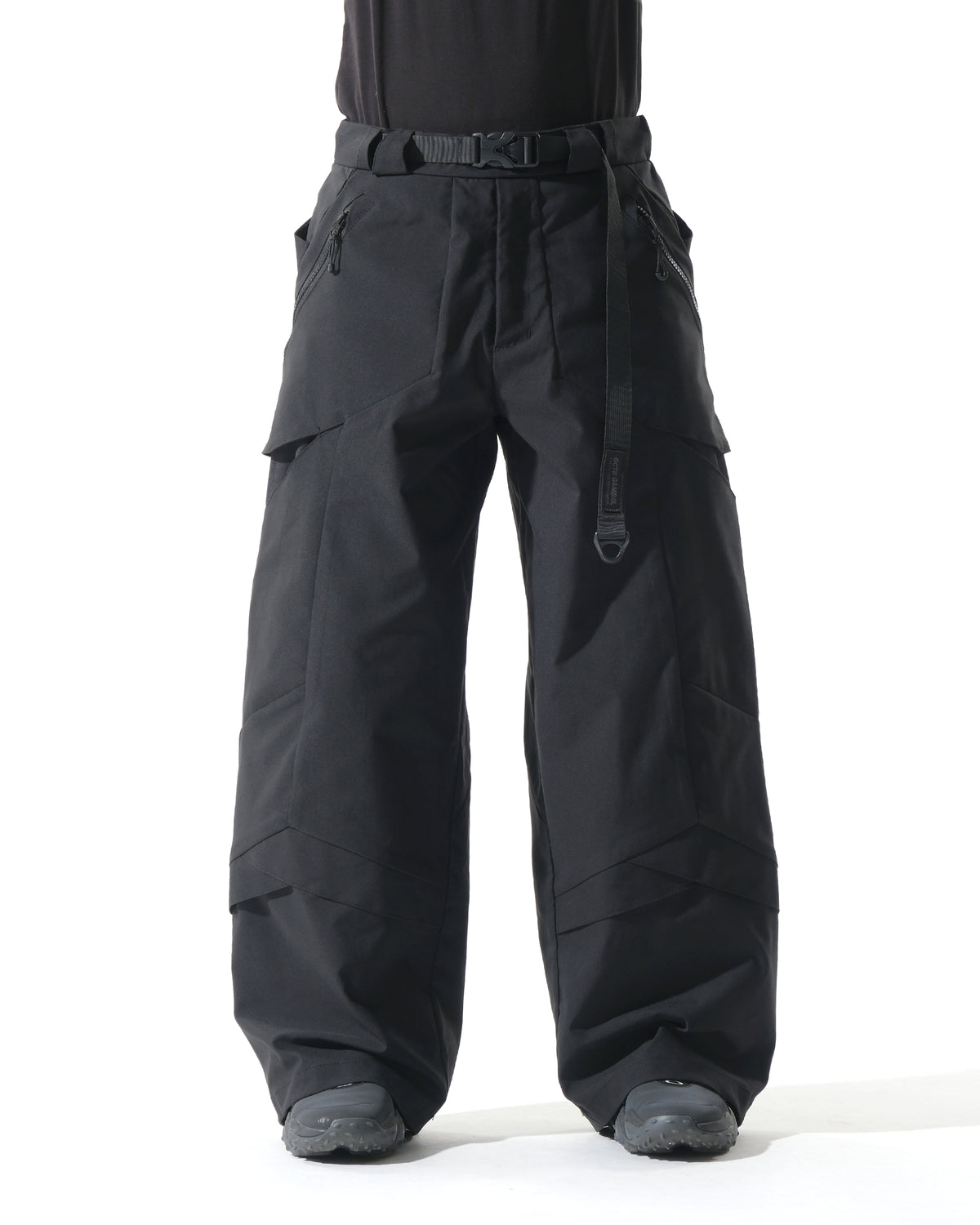 A26-S1-P / Visor Fold Panel Pants (Black)