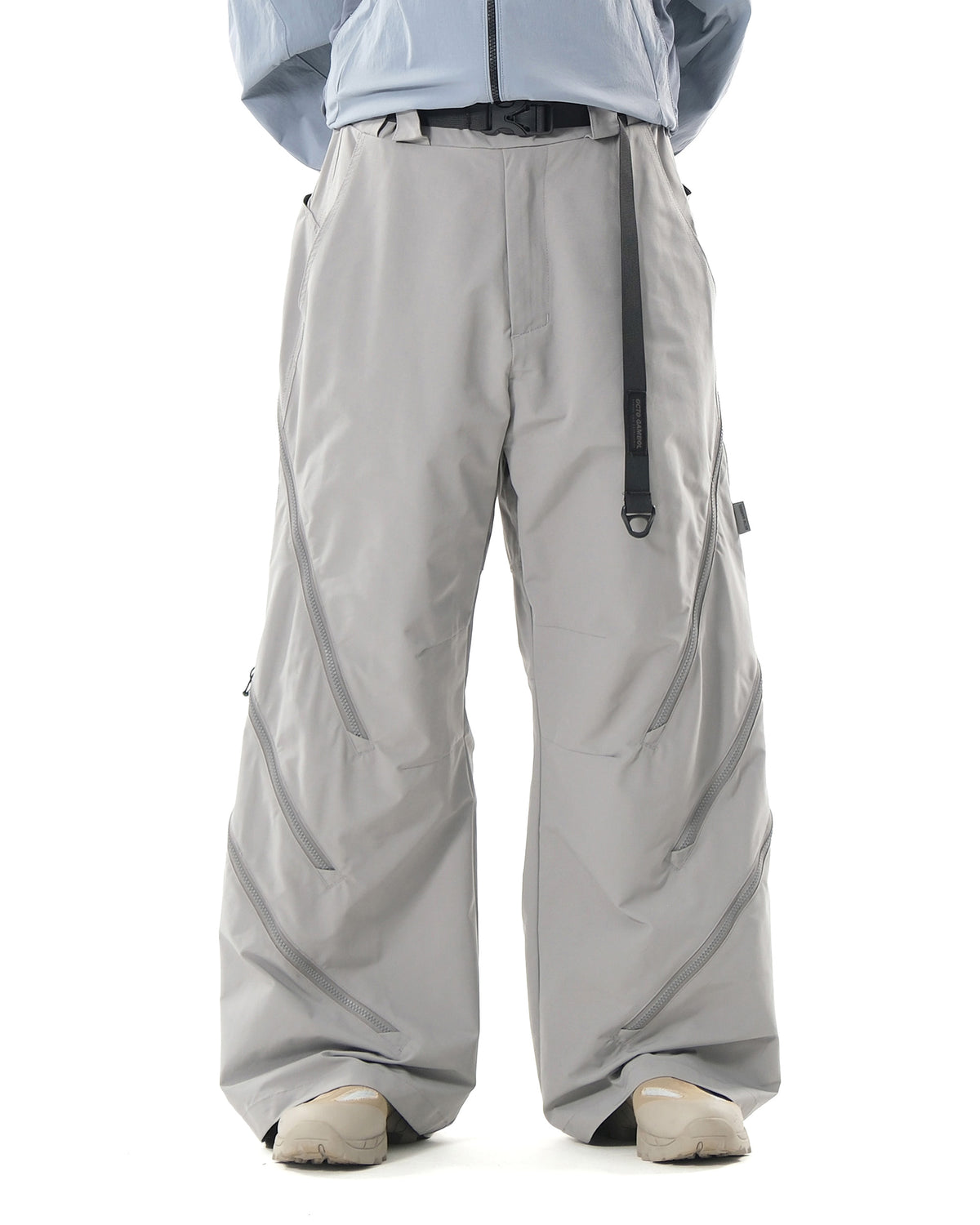 A26-PRE-P2 / Multi-Vent Vertical Pants (Grey)