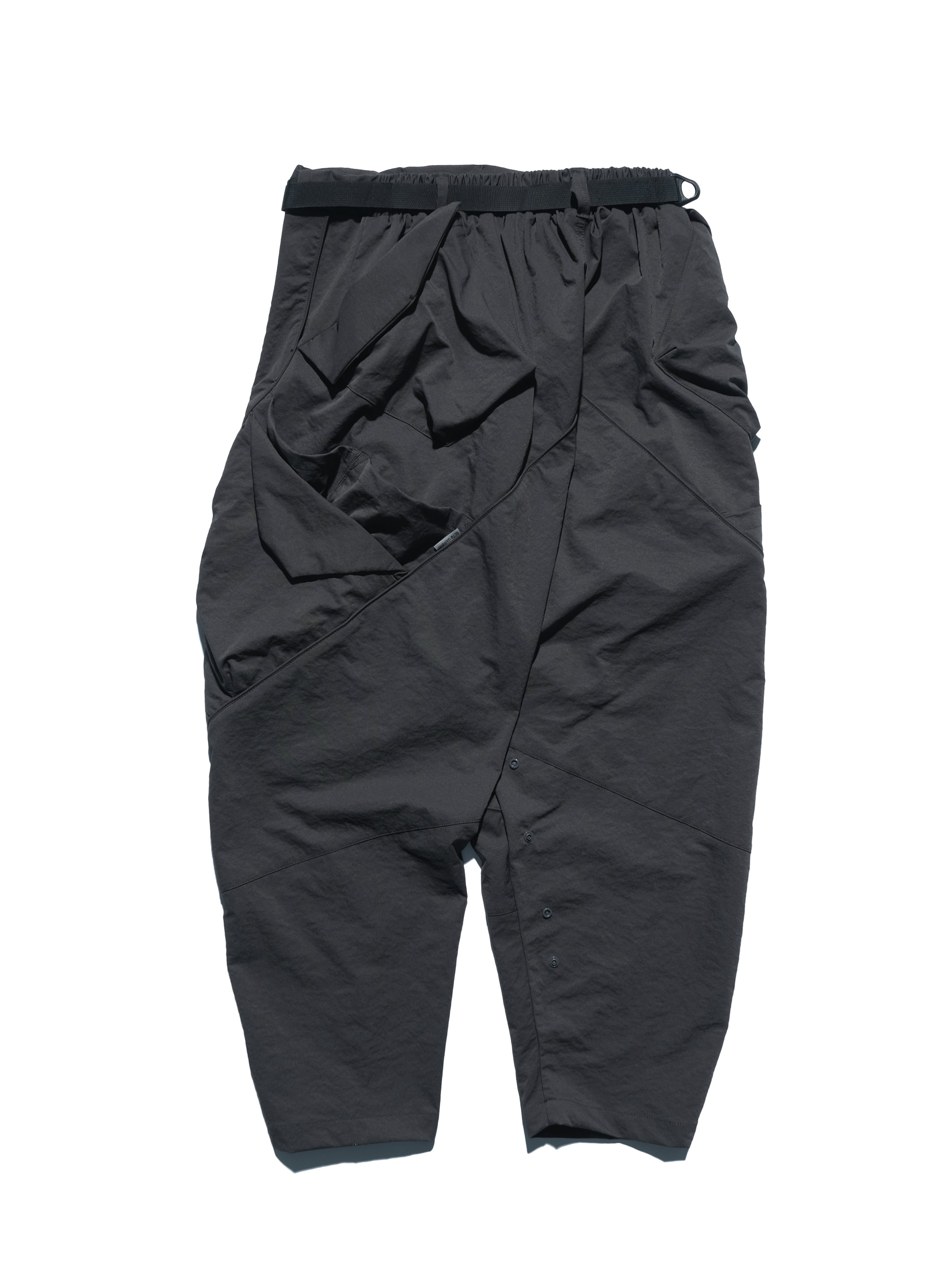 SS23 / 06 —  P23-127 Transform Orb Pants  (Gauntlet Green)