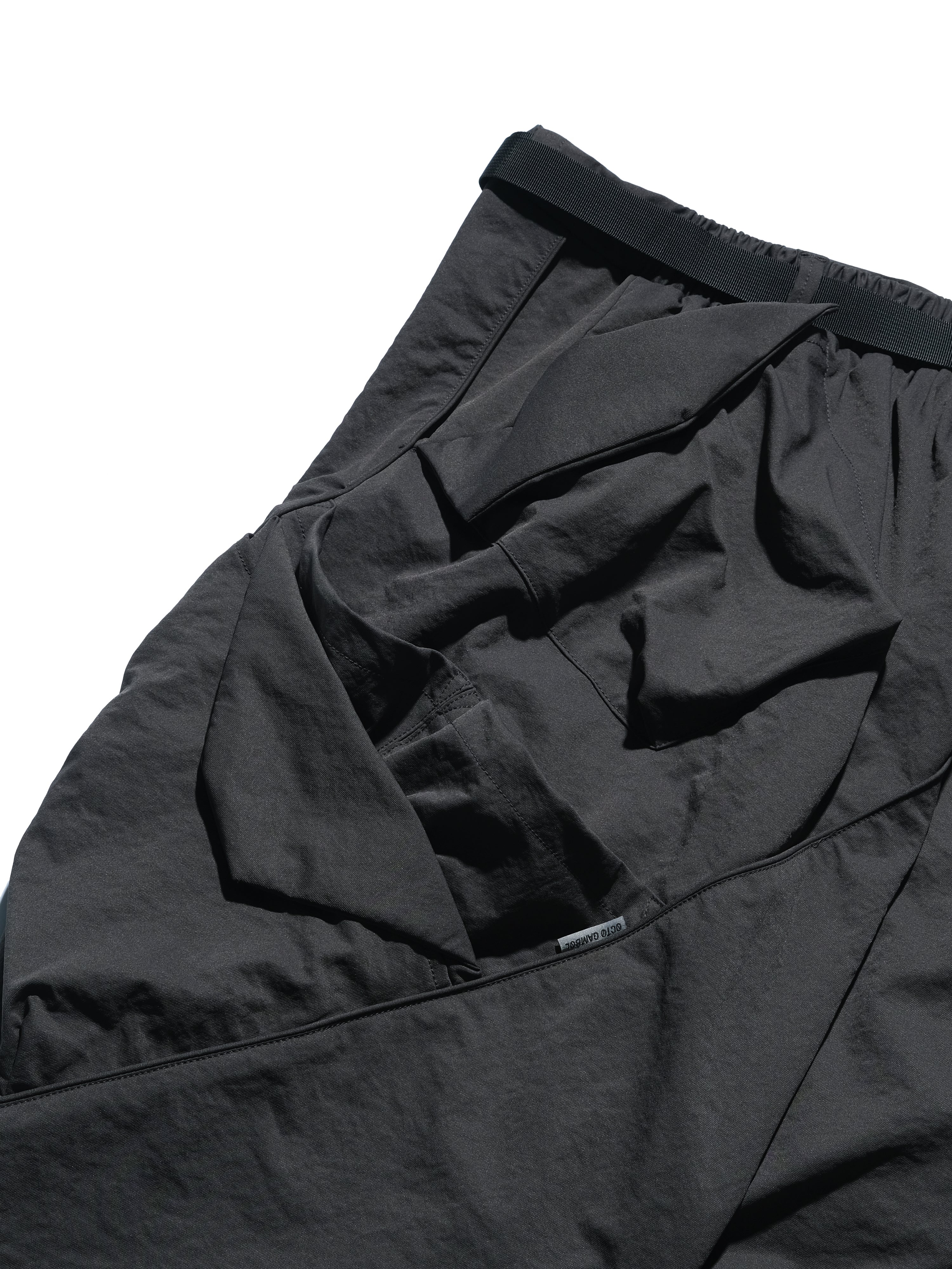 SS23 / 06 —  P23-127 Transform Orb Pants  (Gauntlet Green)
