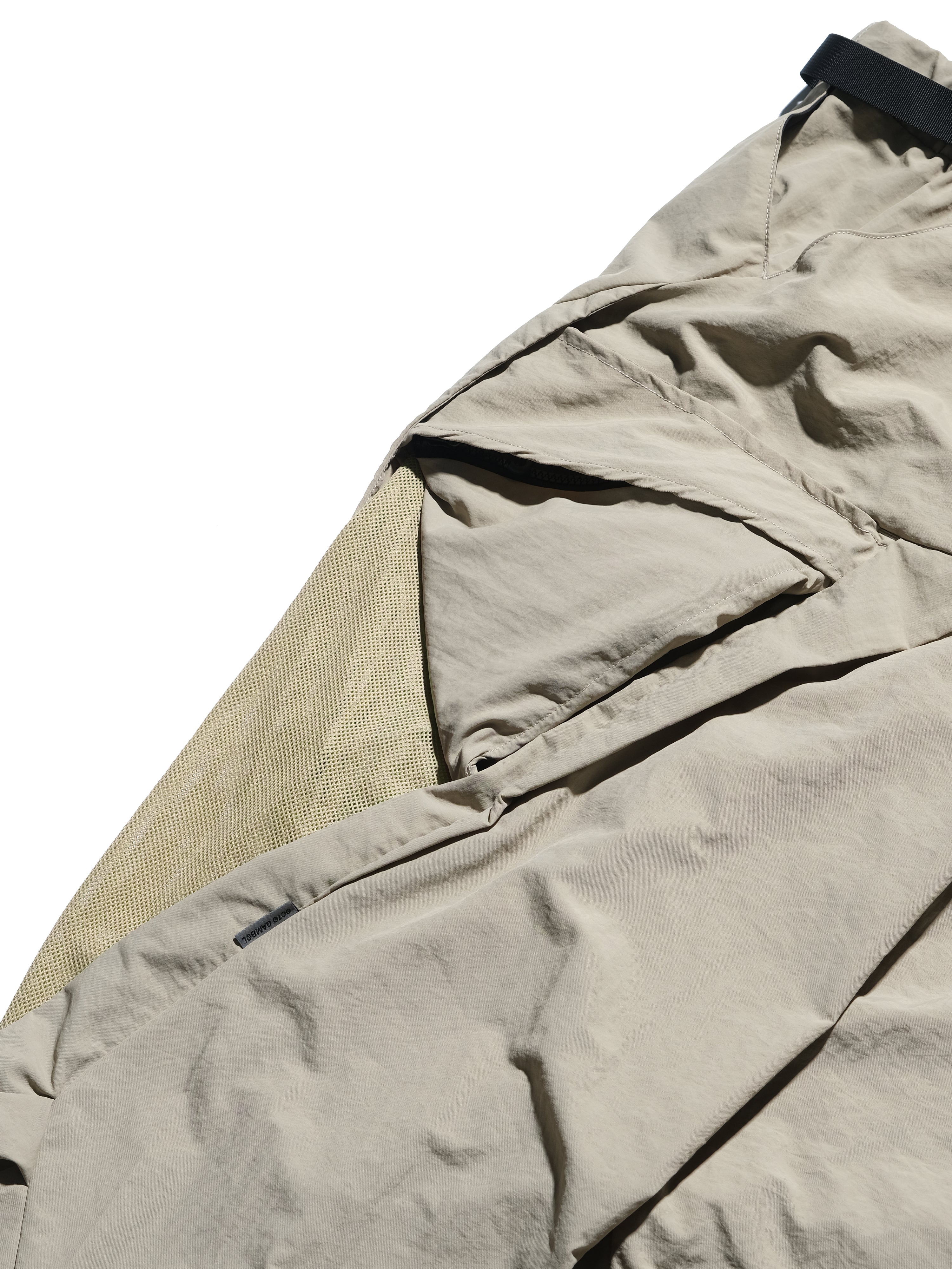 SS23 / 12 —  P23-129 Rollable Pocket Pants  (Khaki)