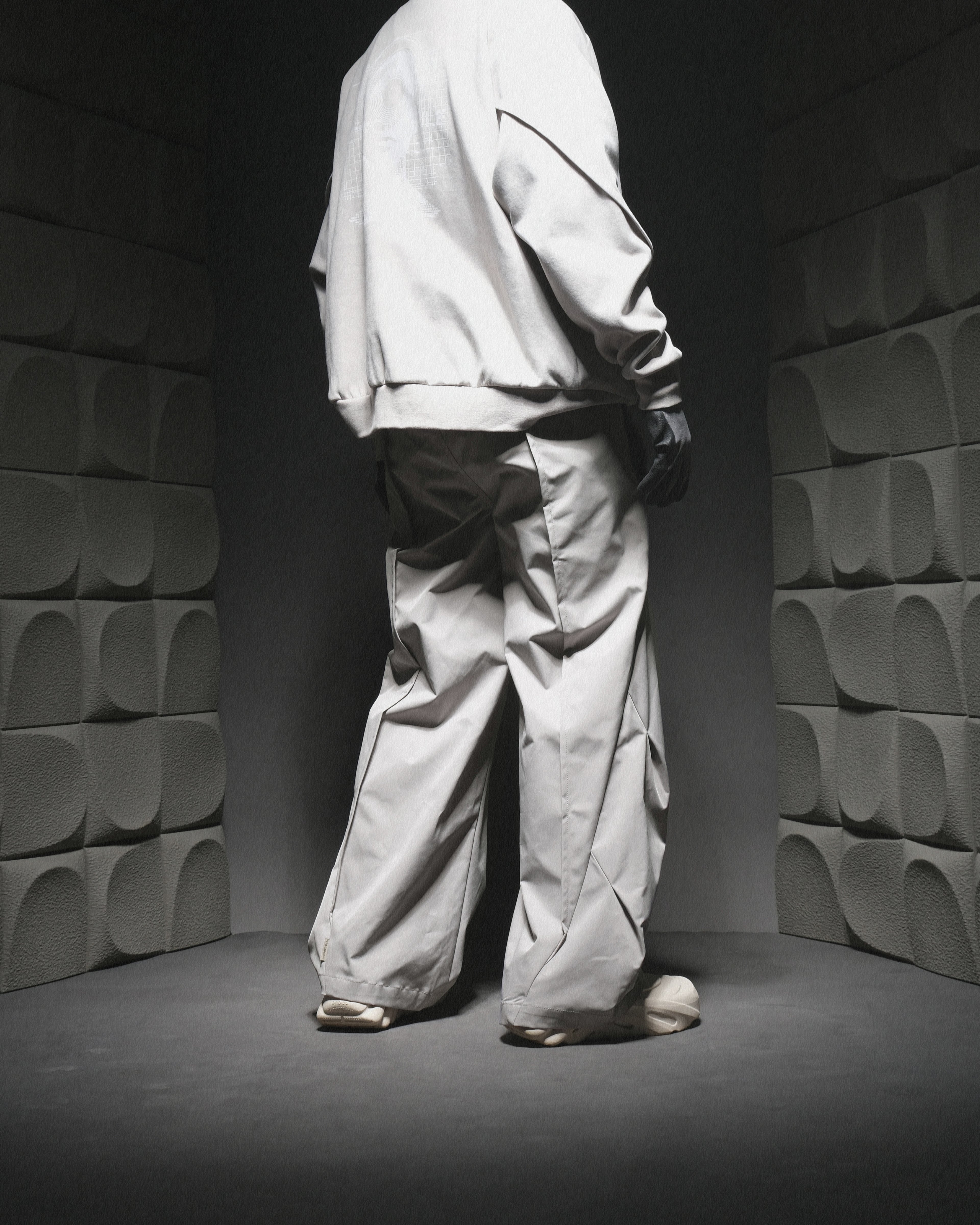 A24-CS-01-P   Futuristic Flare Pants (Bright Brey)