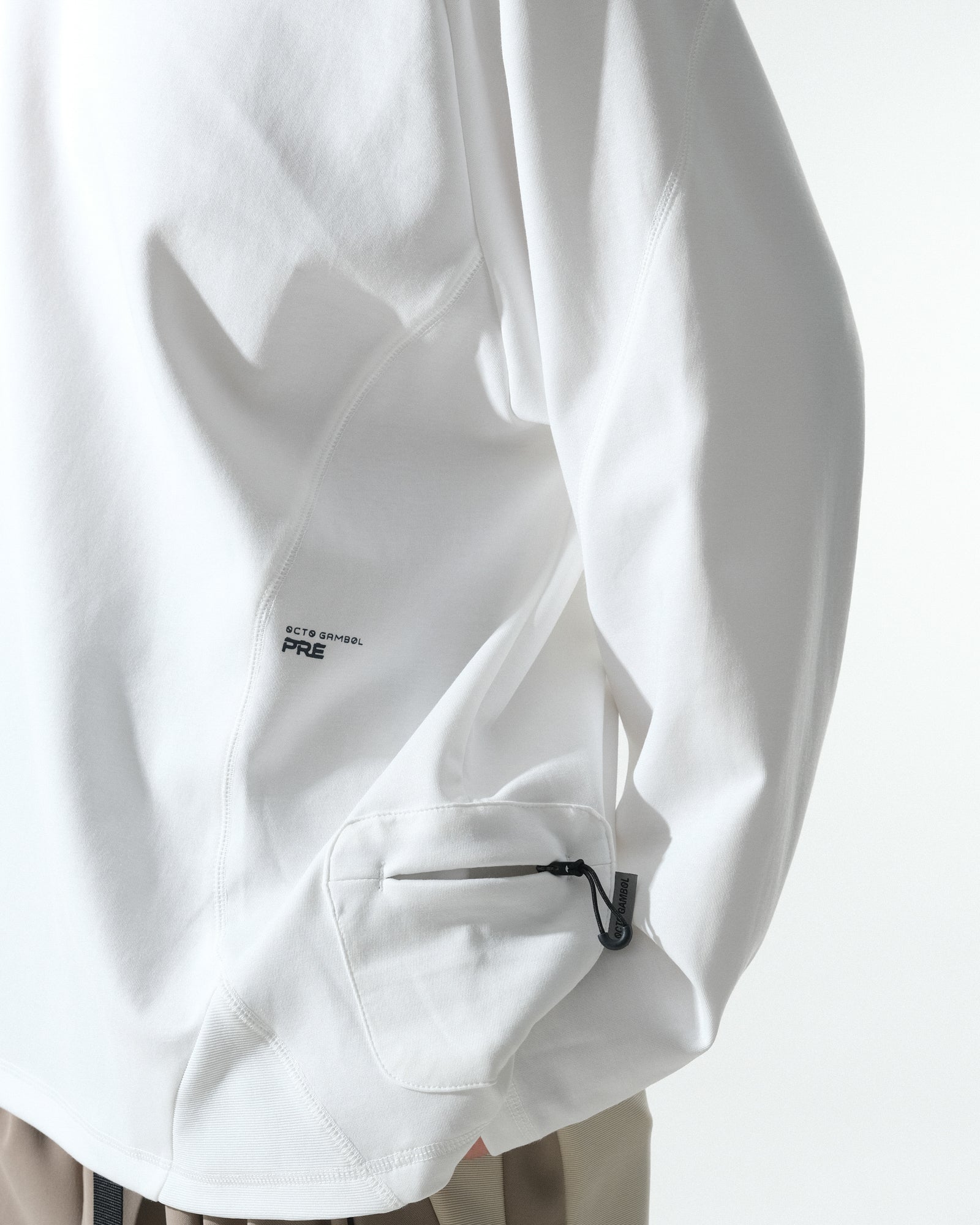 A25-PRE-T2 / Breathable Utility T-Shirt (White)
