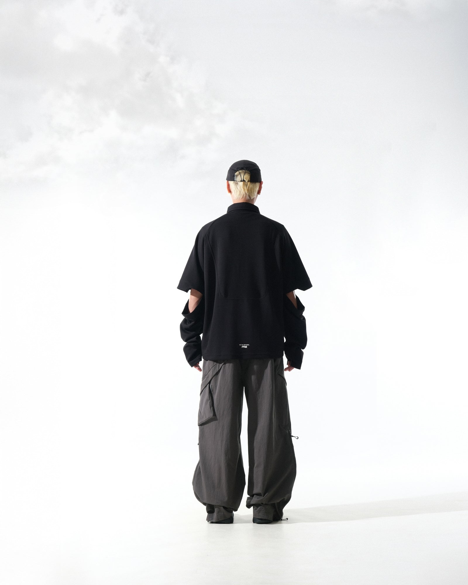 A25-PRE-P1 / Vertical Adapt Pants (Grey)