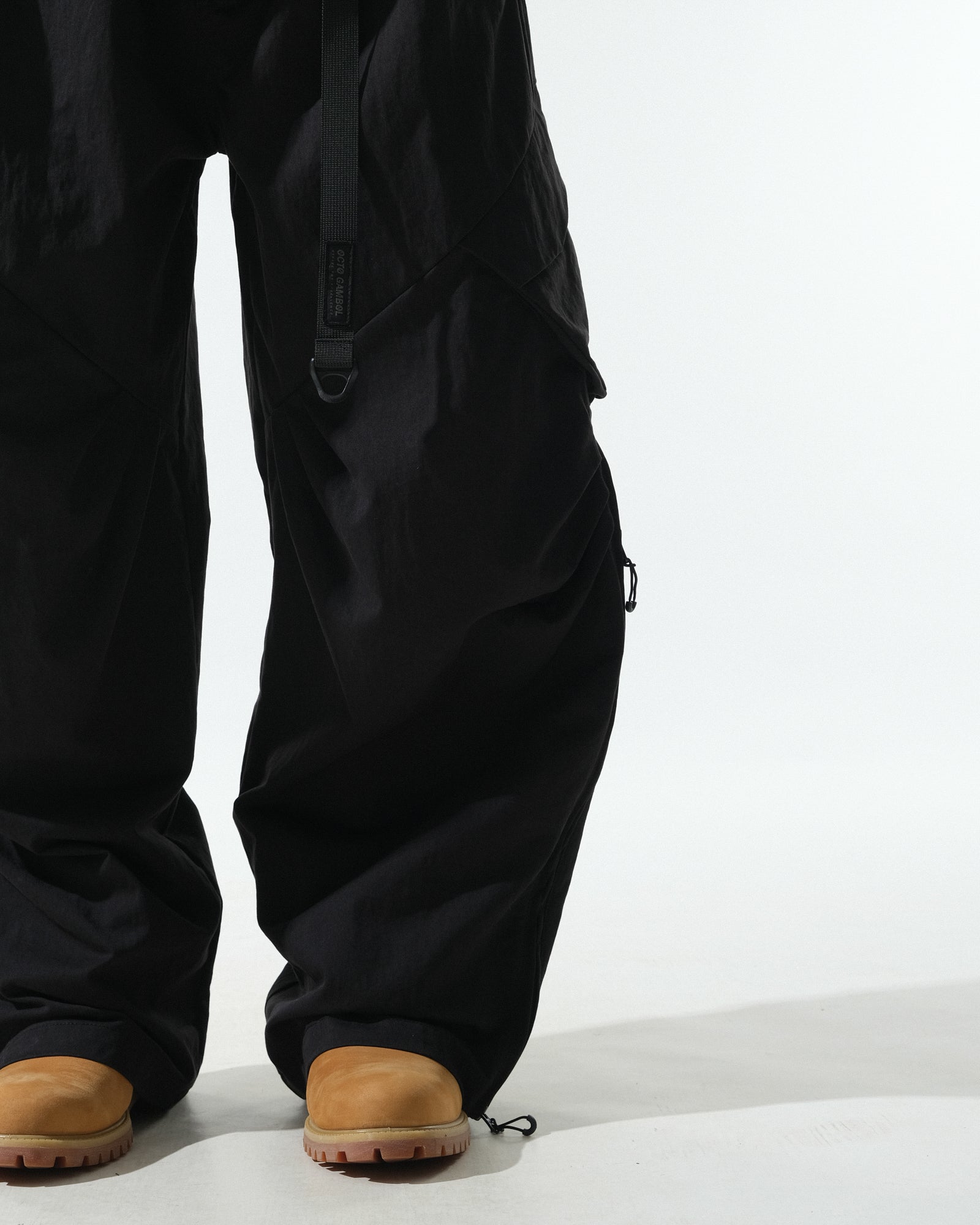 A25-PRE-P1 / Vertical Adapt Pants (Black)