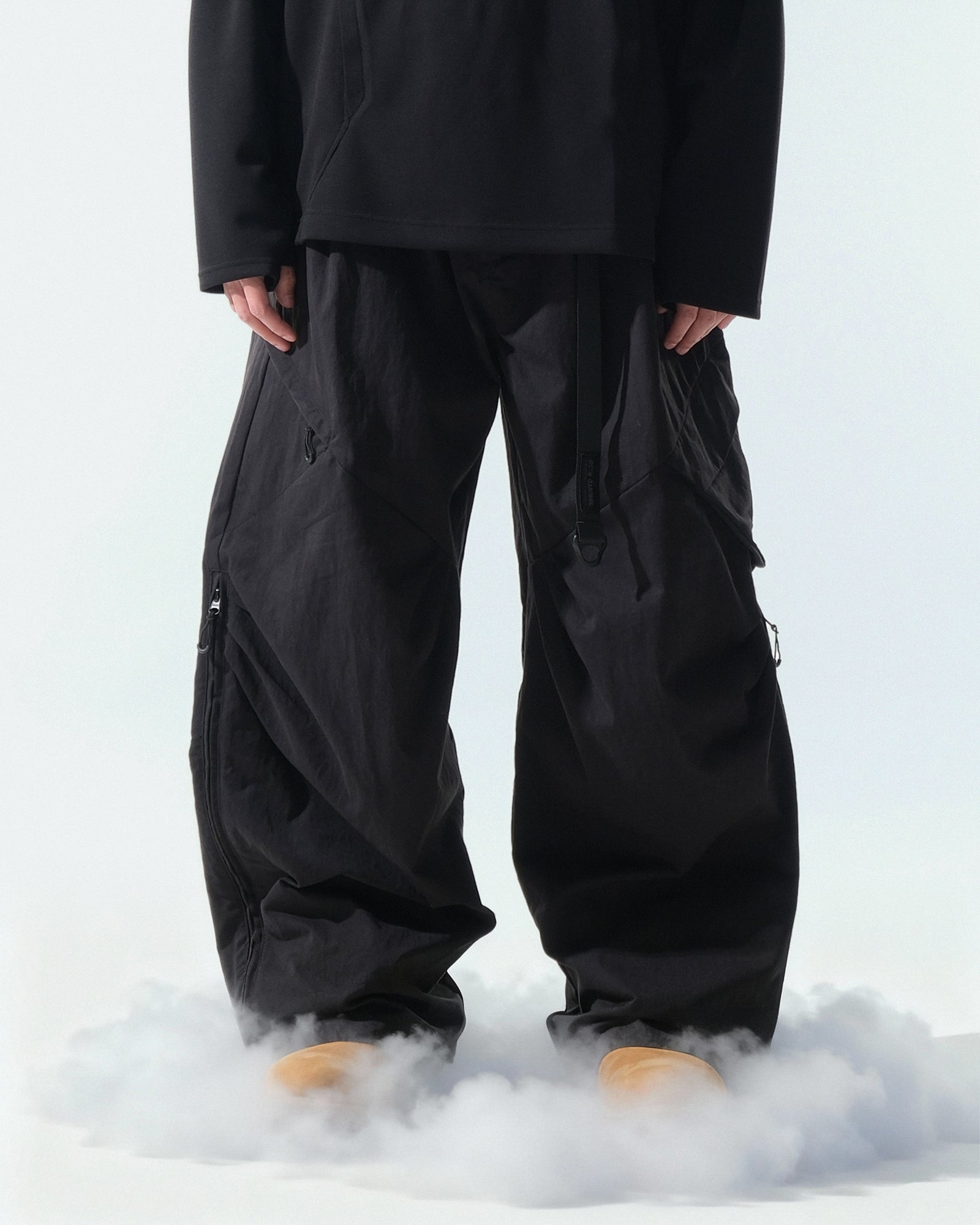 A25-PRE-P1 / Vertical Adapt Pants (Black)