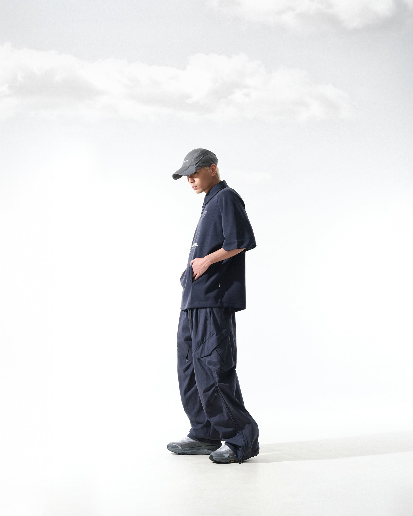 A25-PRE-P1 / Vertical Adapt Pants (Navy)