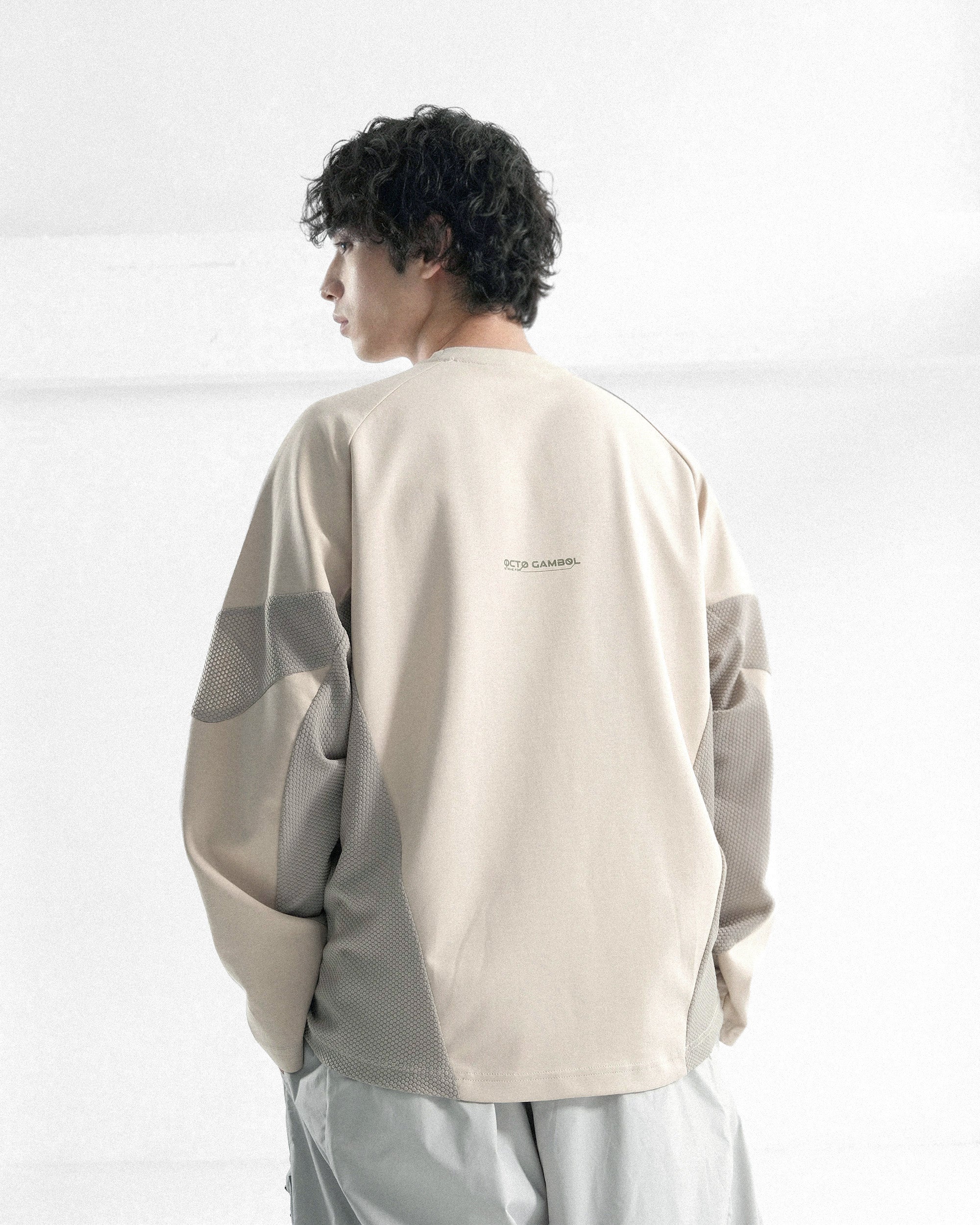 S26-PRE-T1 / Flow Mesh Tee (Sand)