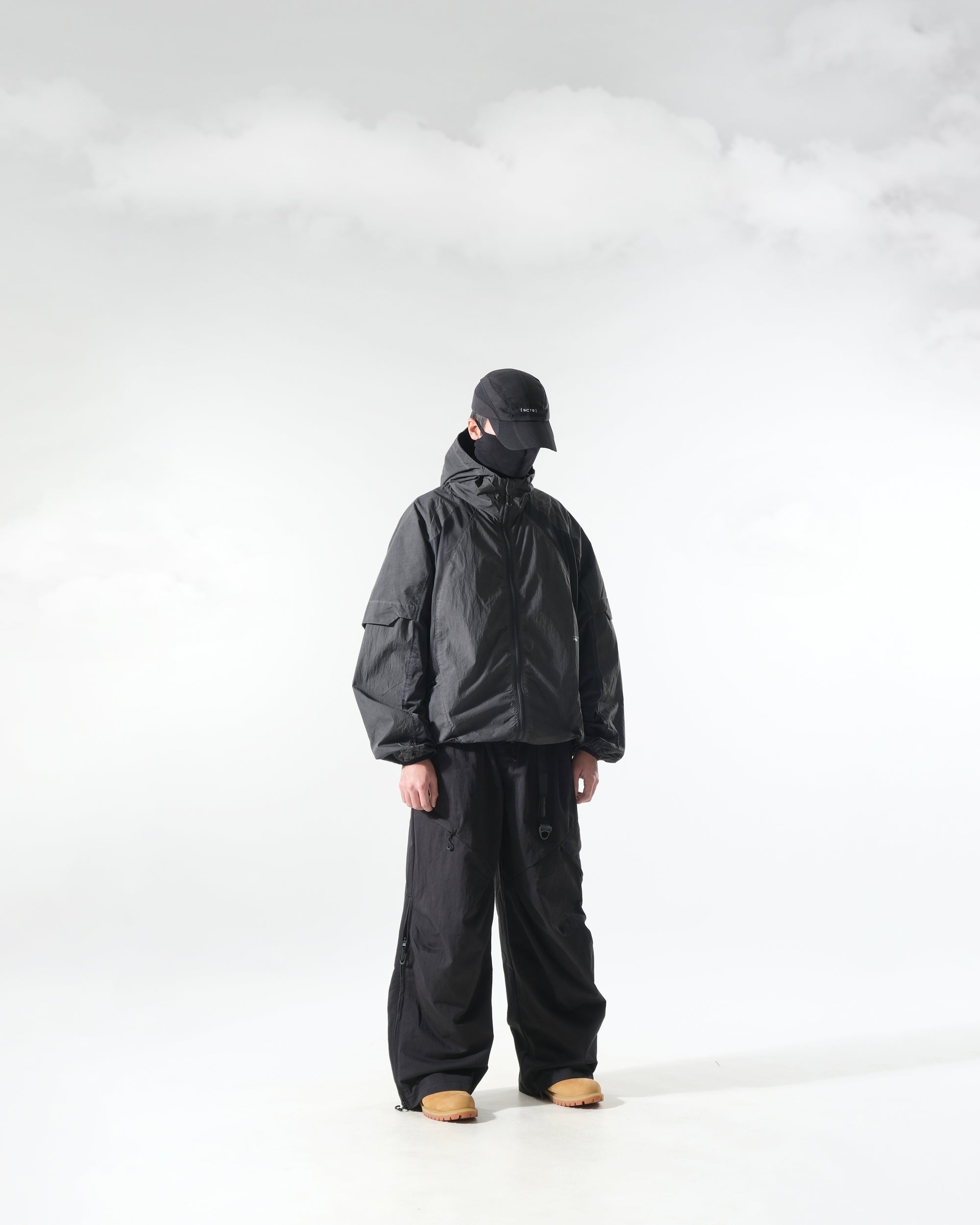 A25-PRE-J / Transform Motion Jacket (Black)