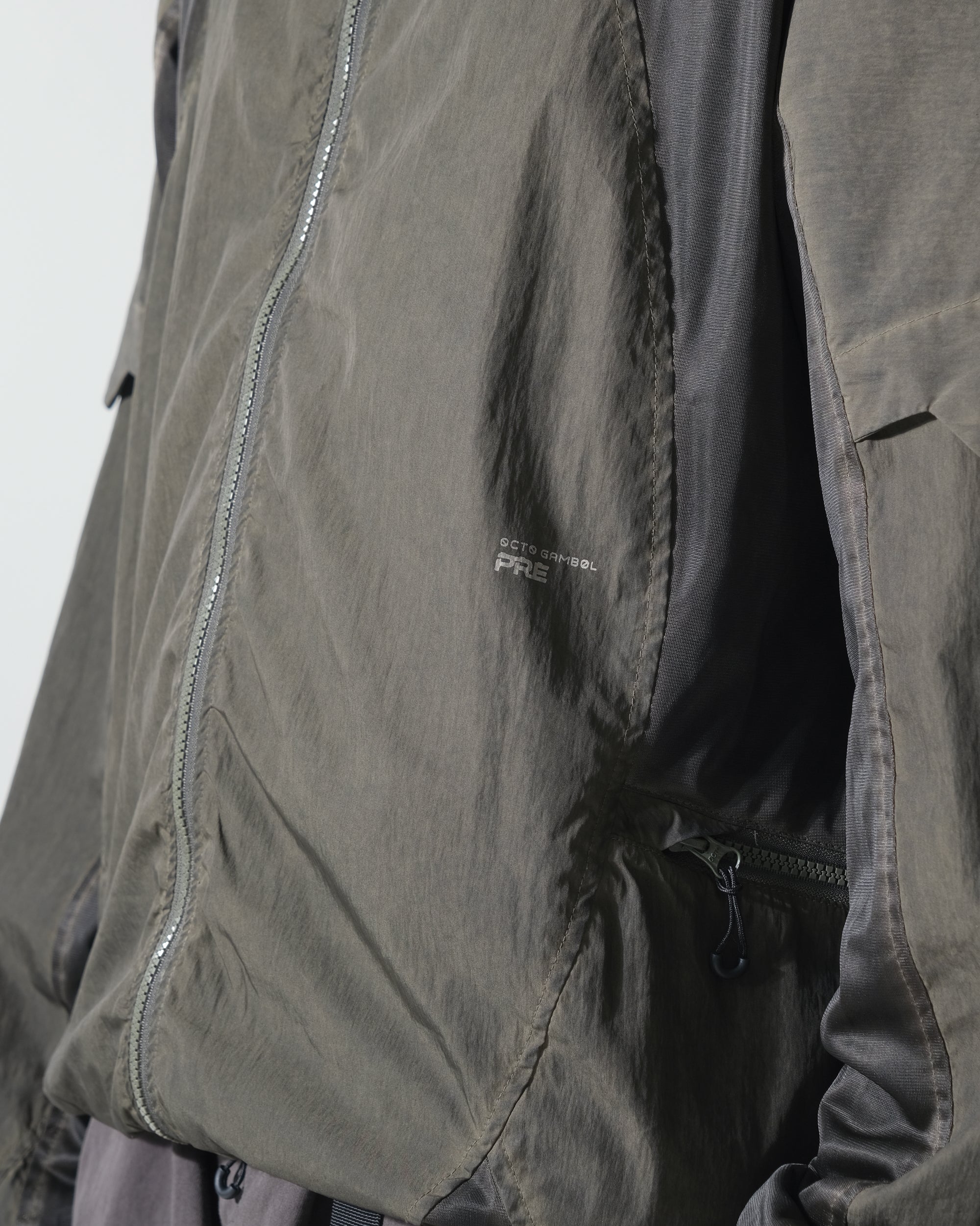 A25-PRE-J / Transform Motion Jacket (Pewter)