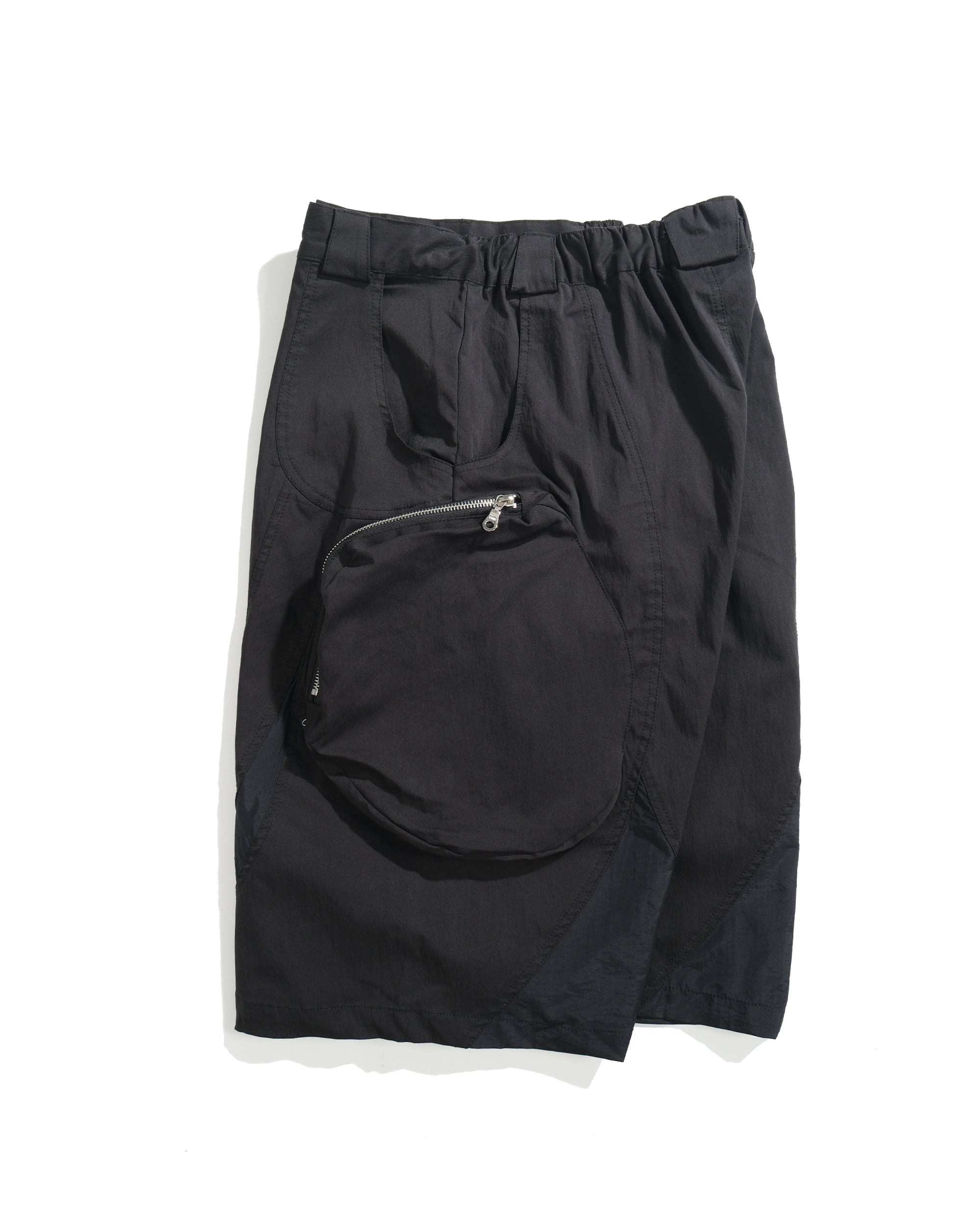 S26-SD2-S / Residual Curve Shorts (Black)