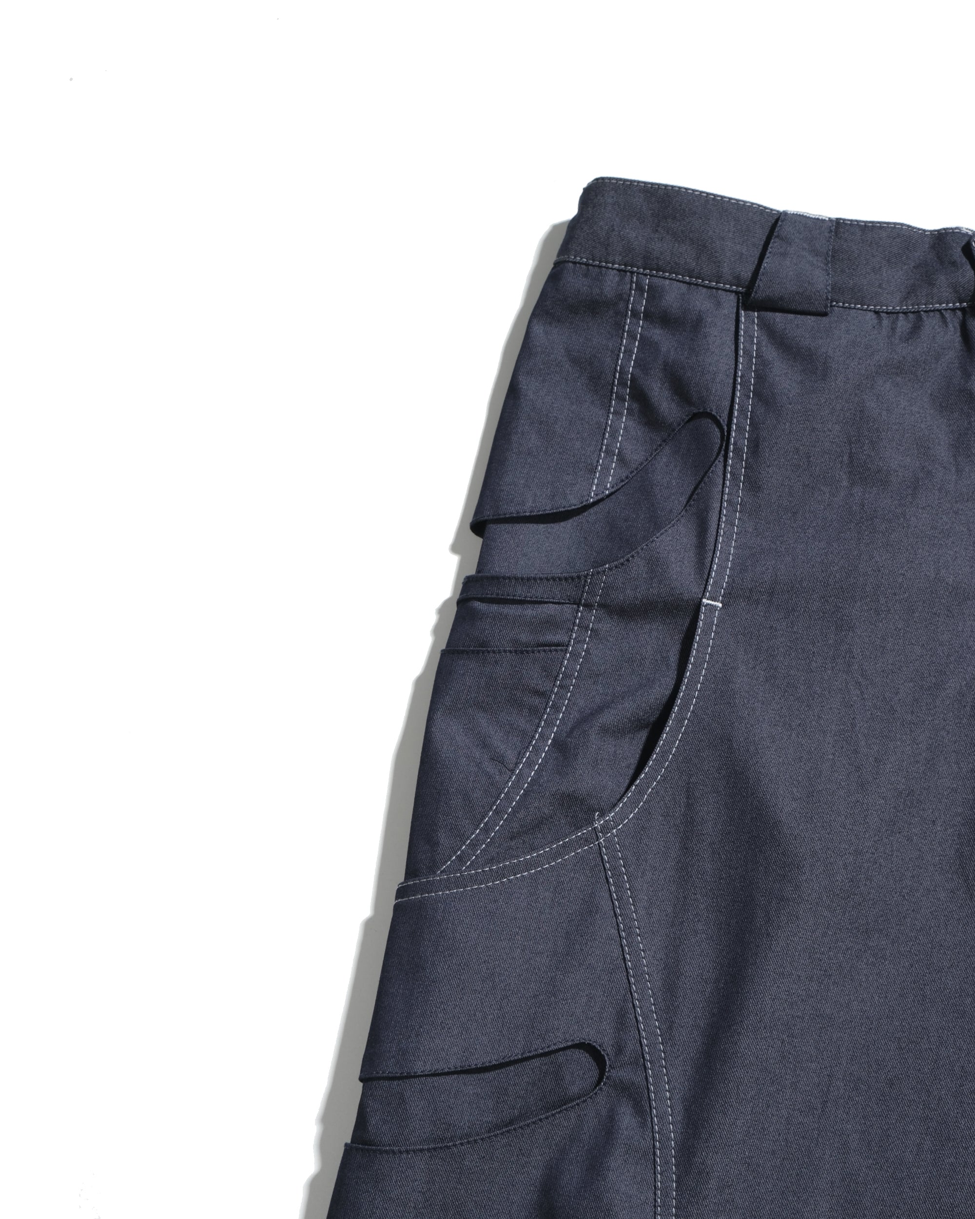 S26-C2-S / Offset Void Shorts (Navy)