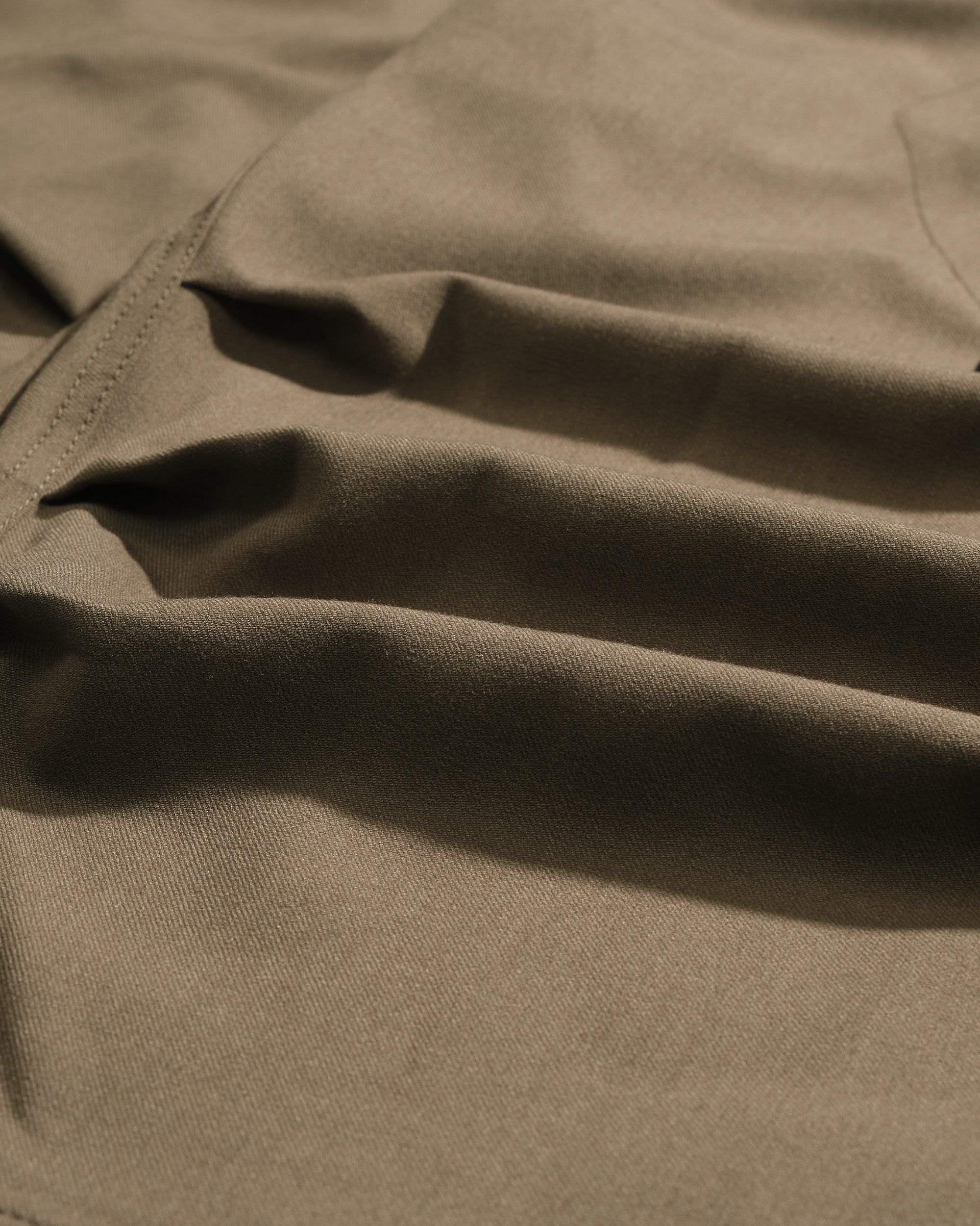 S26-S3-S / Access Arc Shorts (G-Khaki)