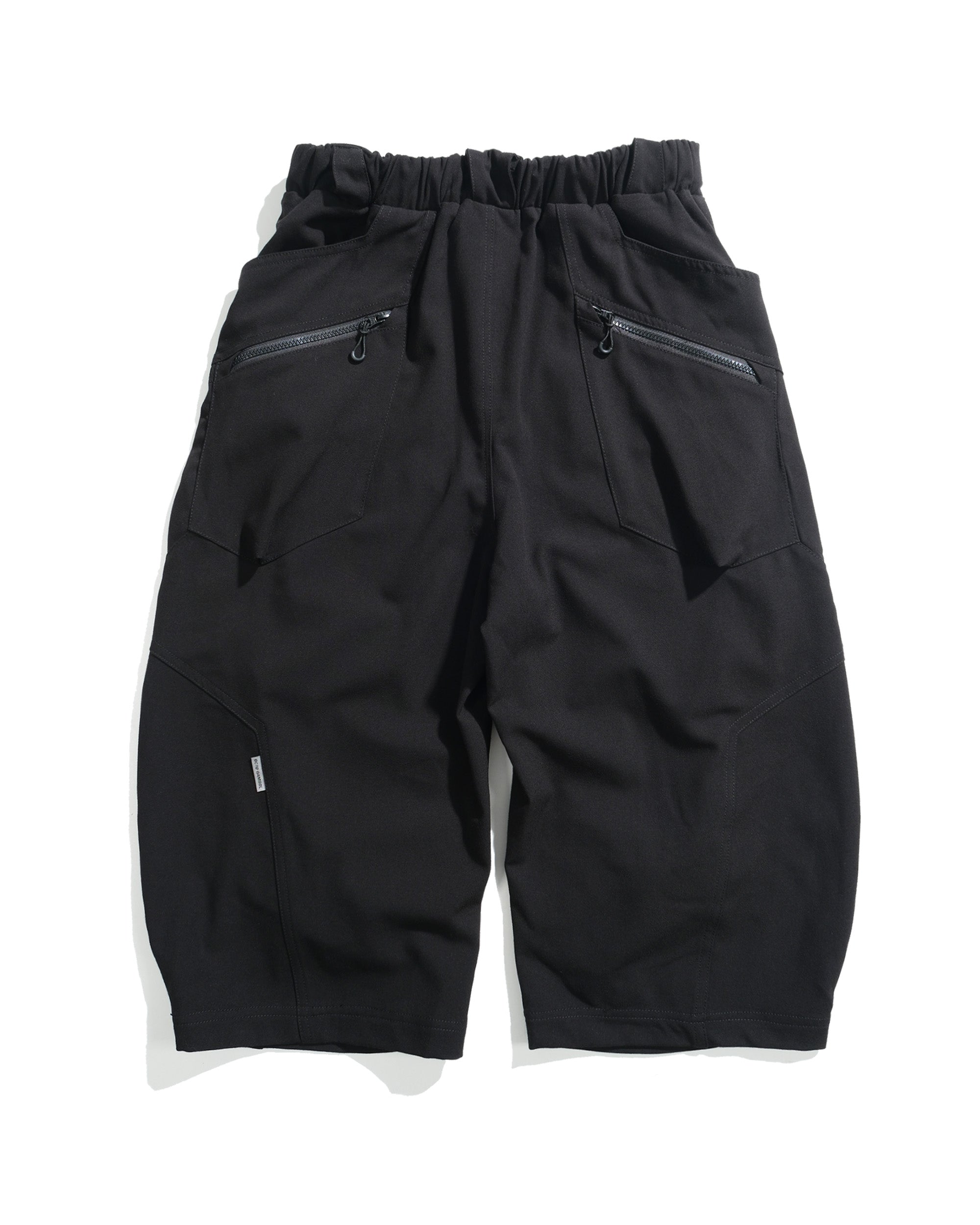 S26-S3-S / Access Arc Shorts (Black)