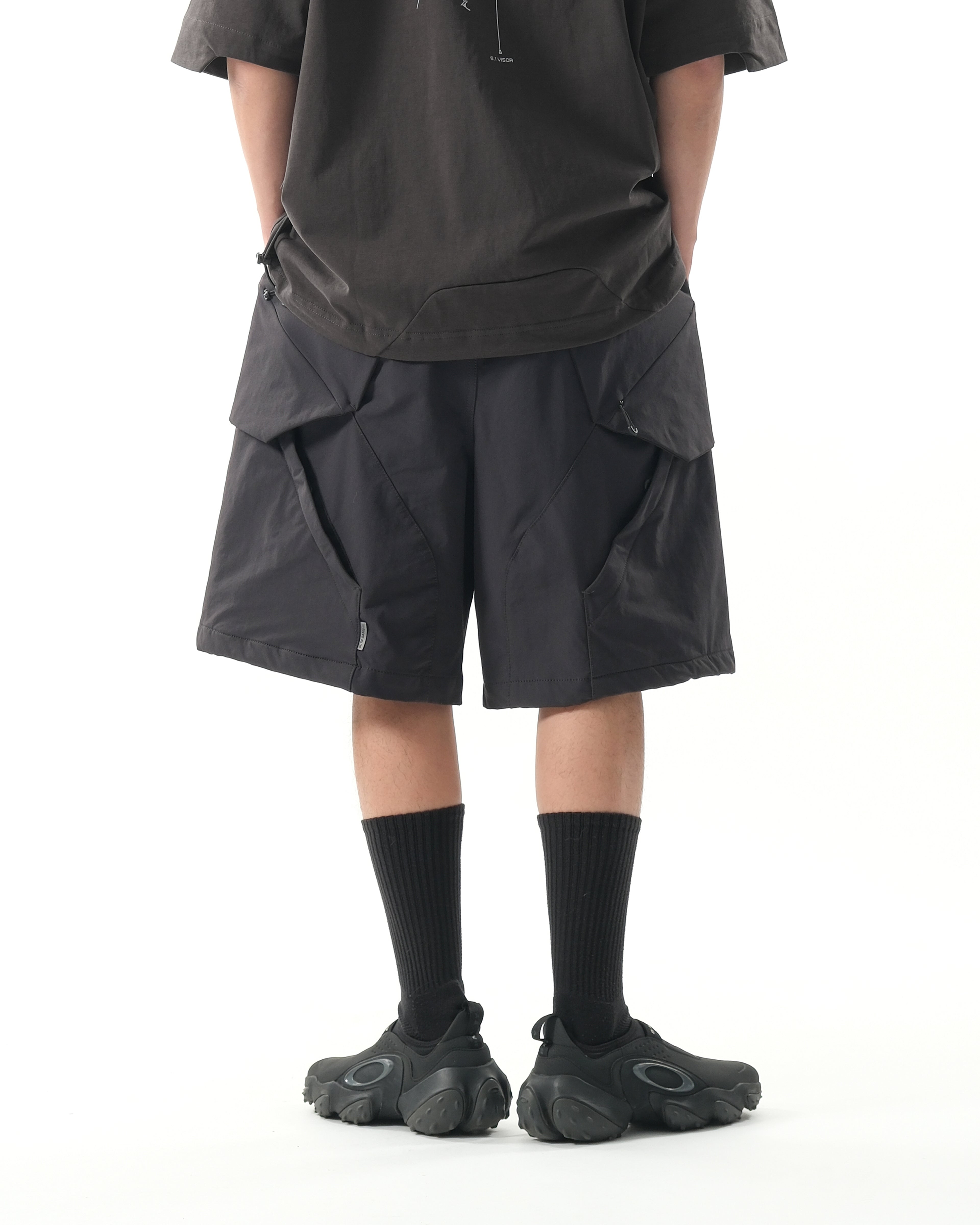 S26-S1-S / Visor Layer Shorts (Grey)
