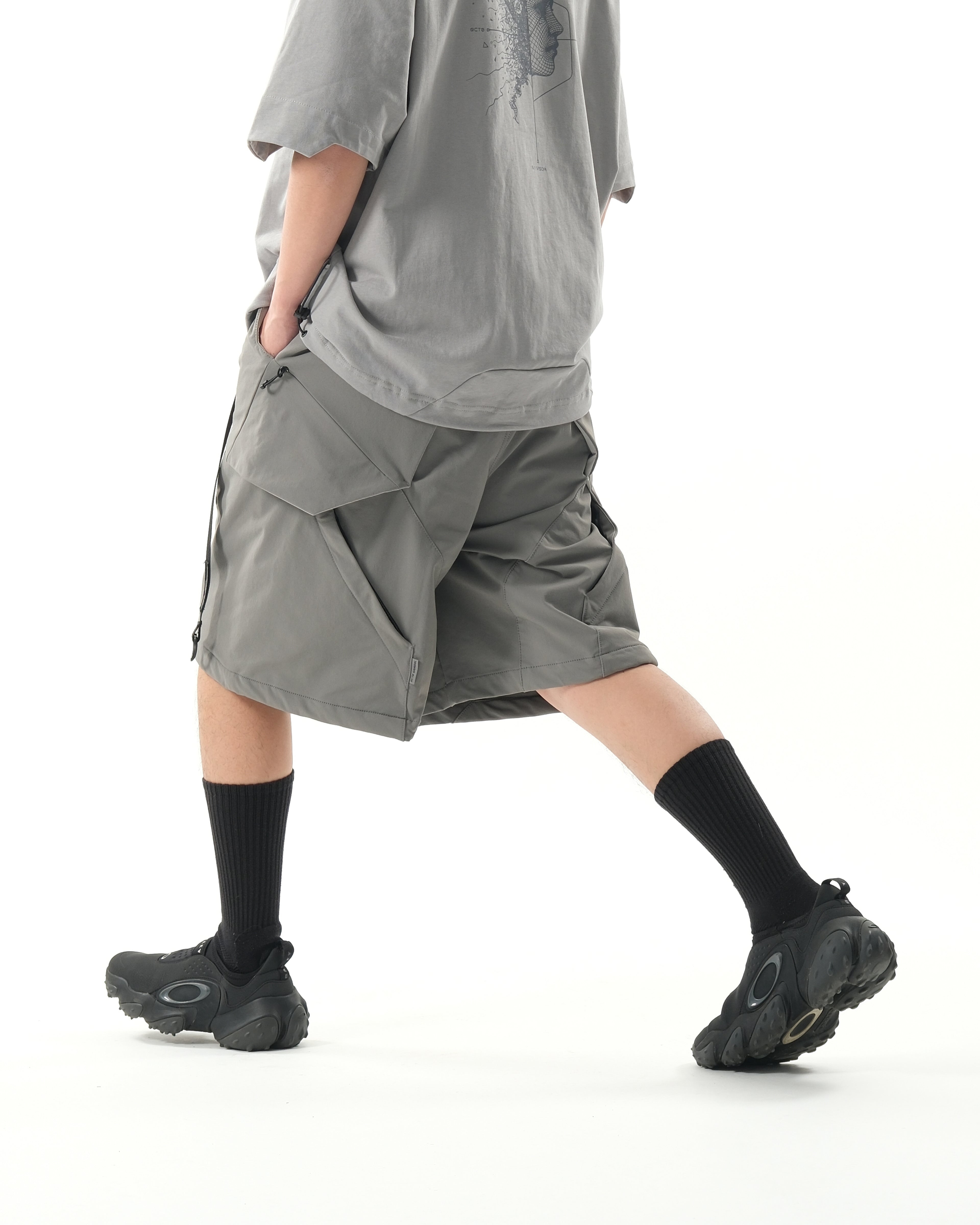 S26-S1-S / Visor Layer Shorts (L-Grey)