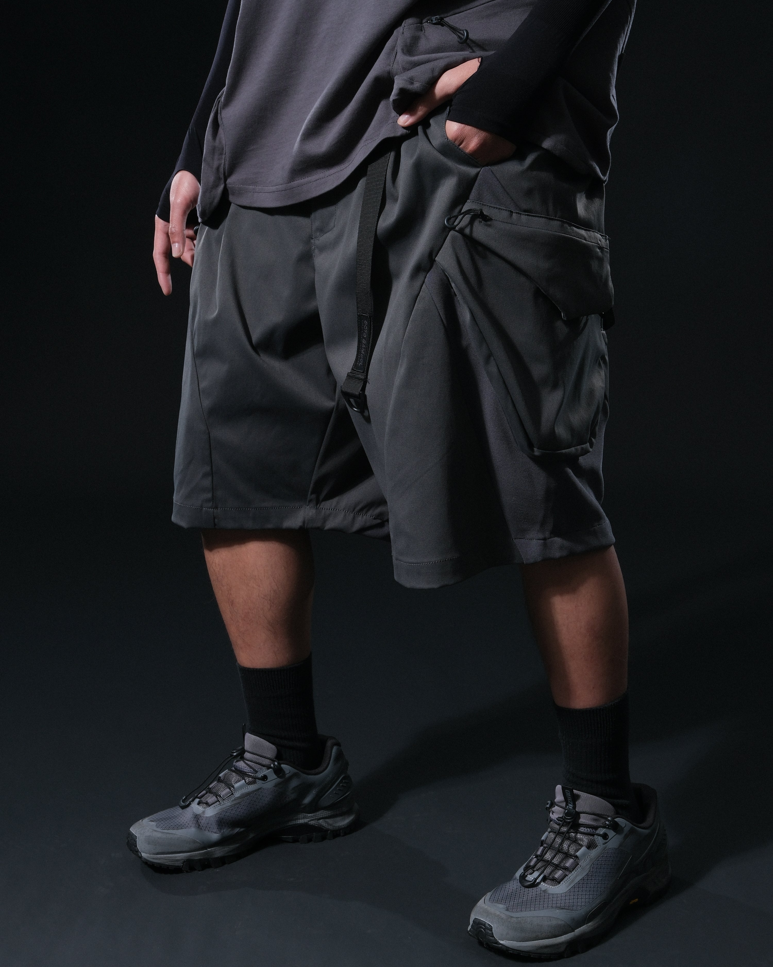 S1/ S25-S-01 Visor Layers Shorts (Grey)