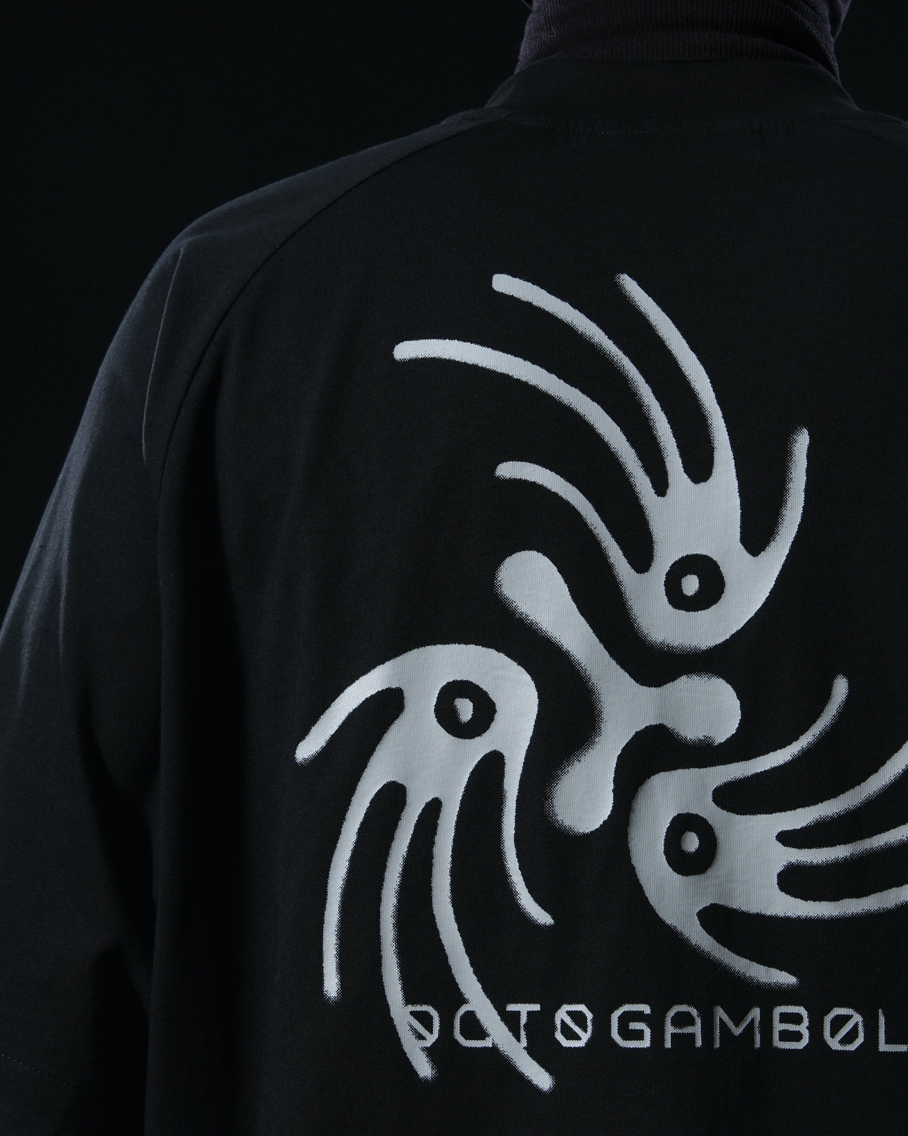S1/ S25-T-02 Rotate T-shirt (Black)