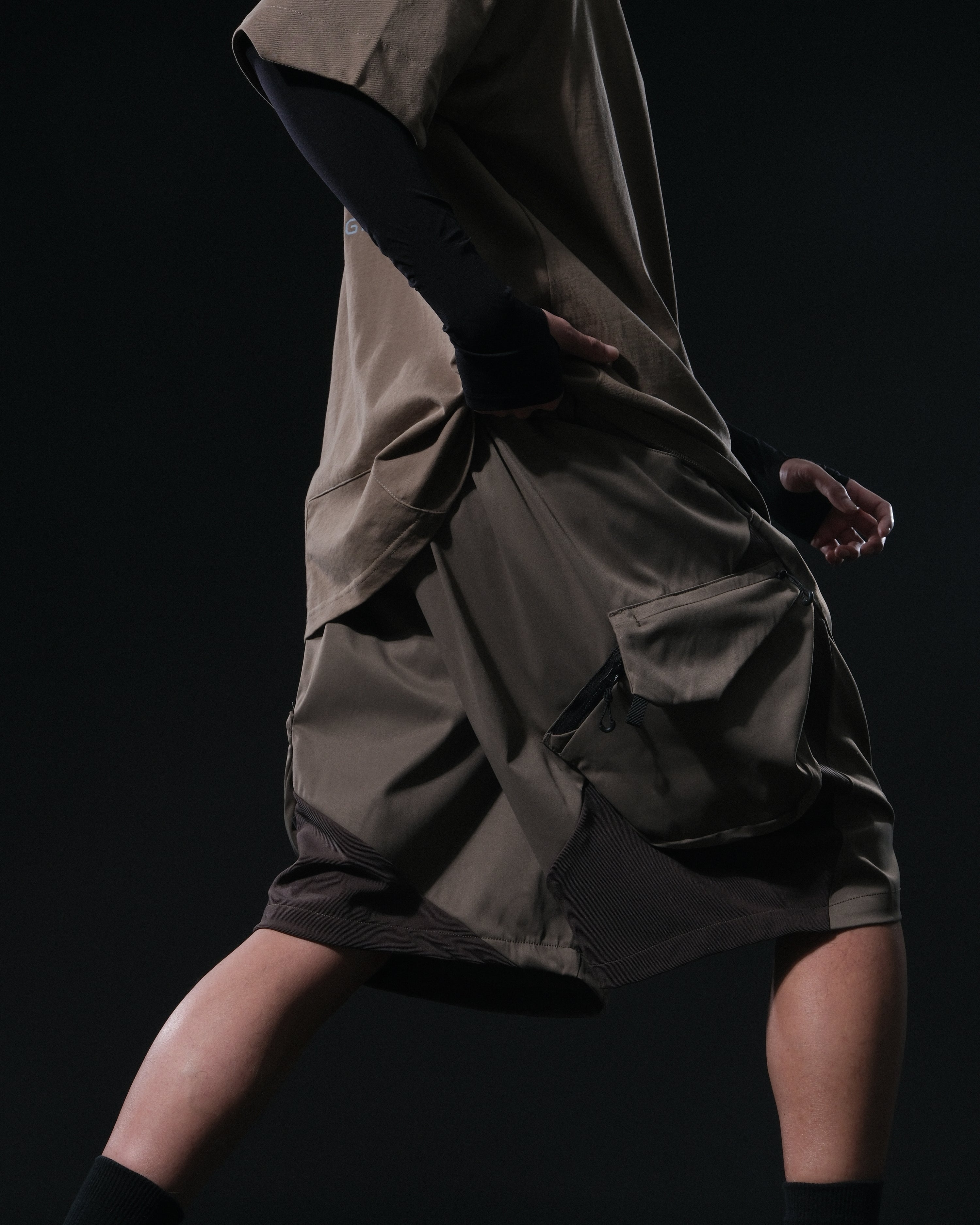 S1/ S25-S-01 Visor Layers Shorts (Brown)