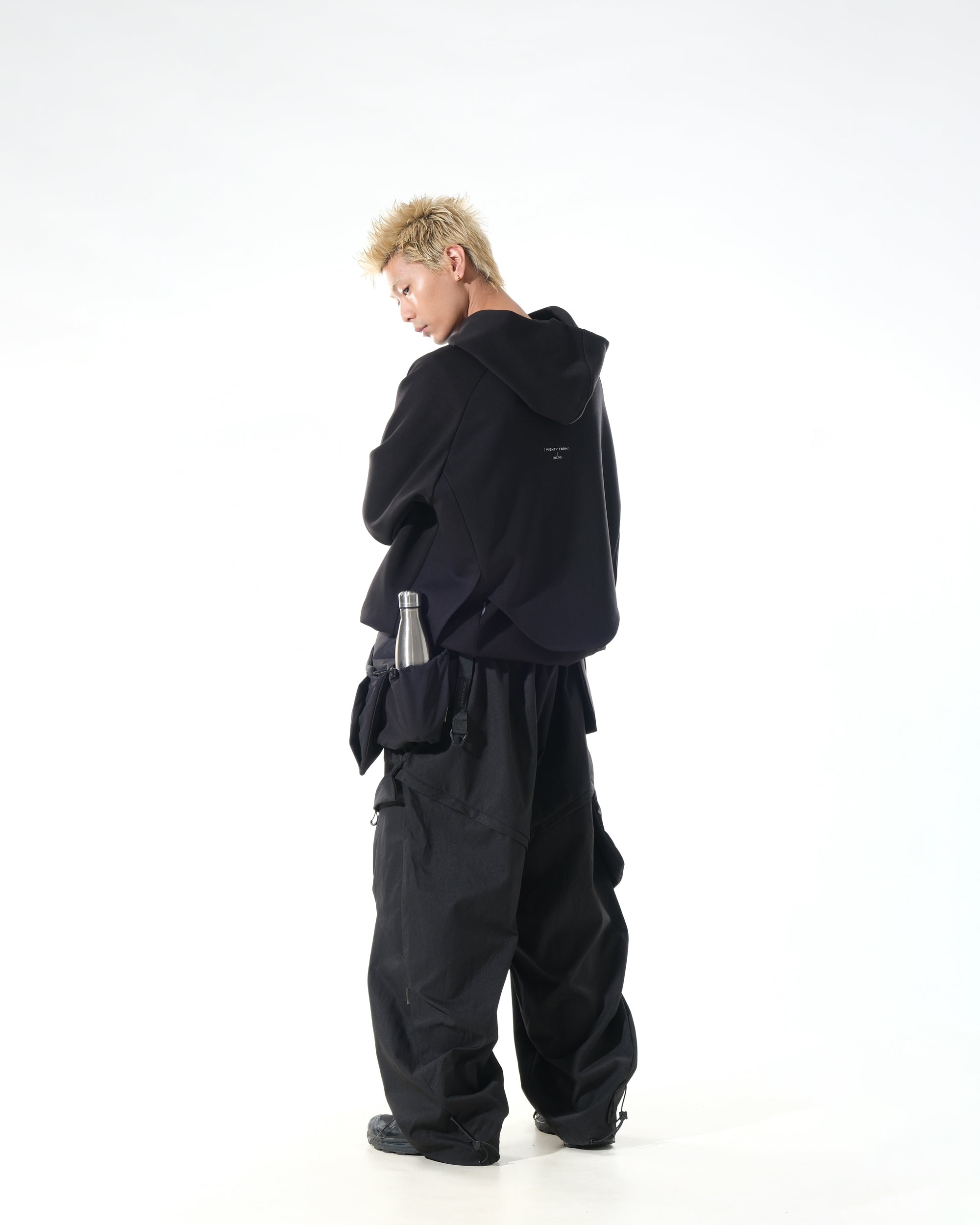 A25-B-02 Mighty Form Bag (Black)