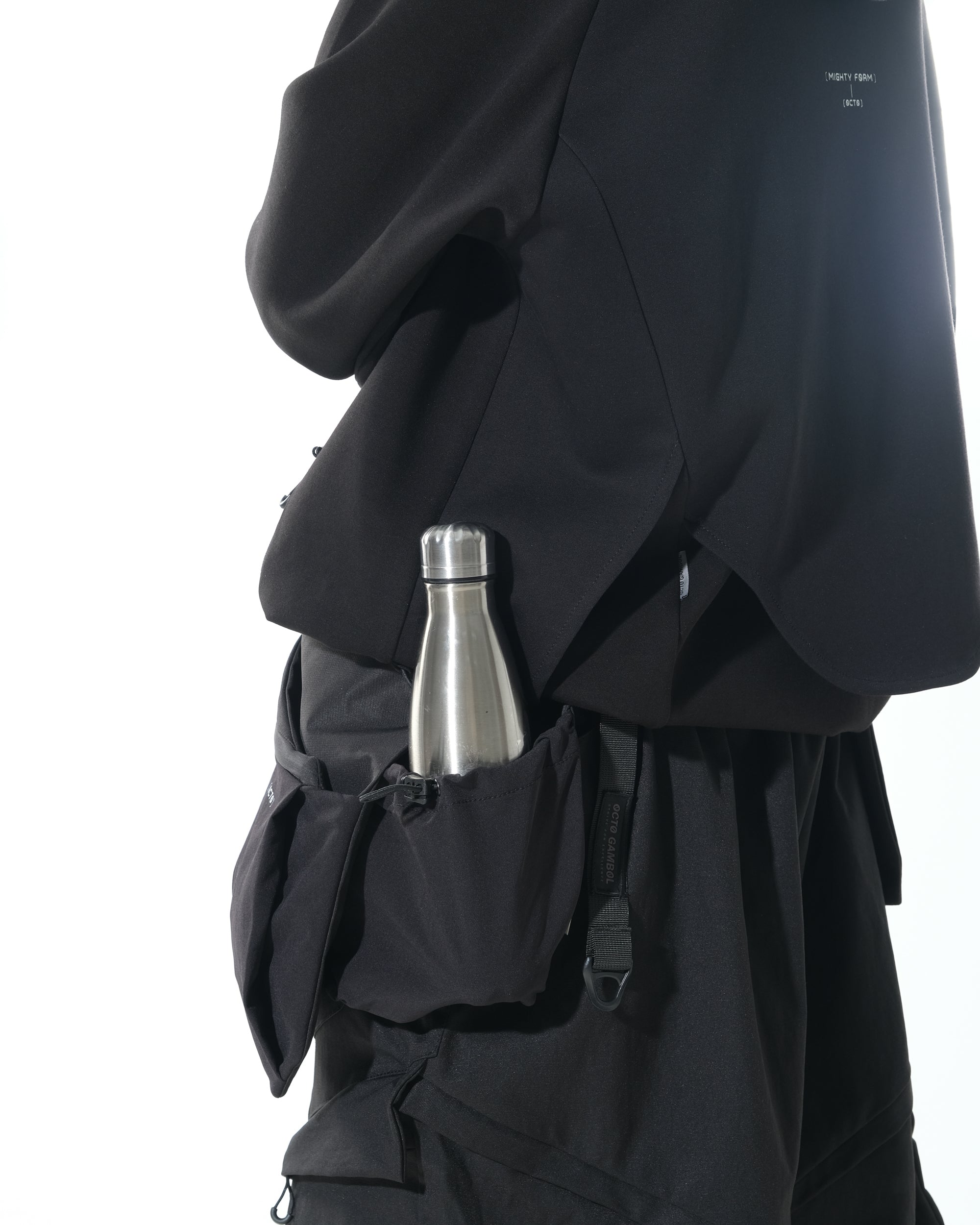 A25-B-02 Mighty Form Bag (Black)