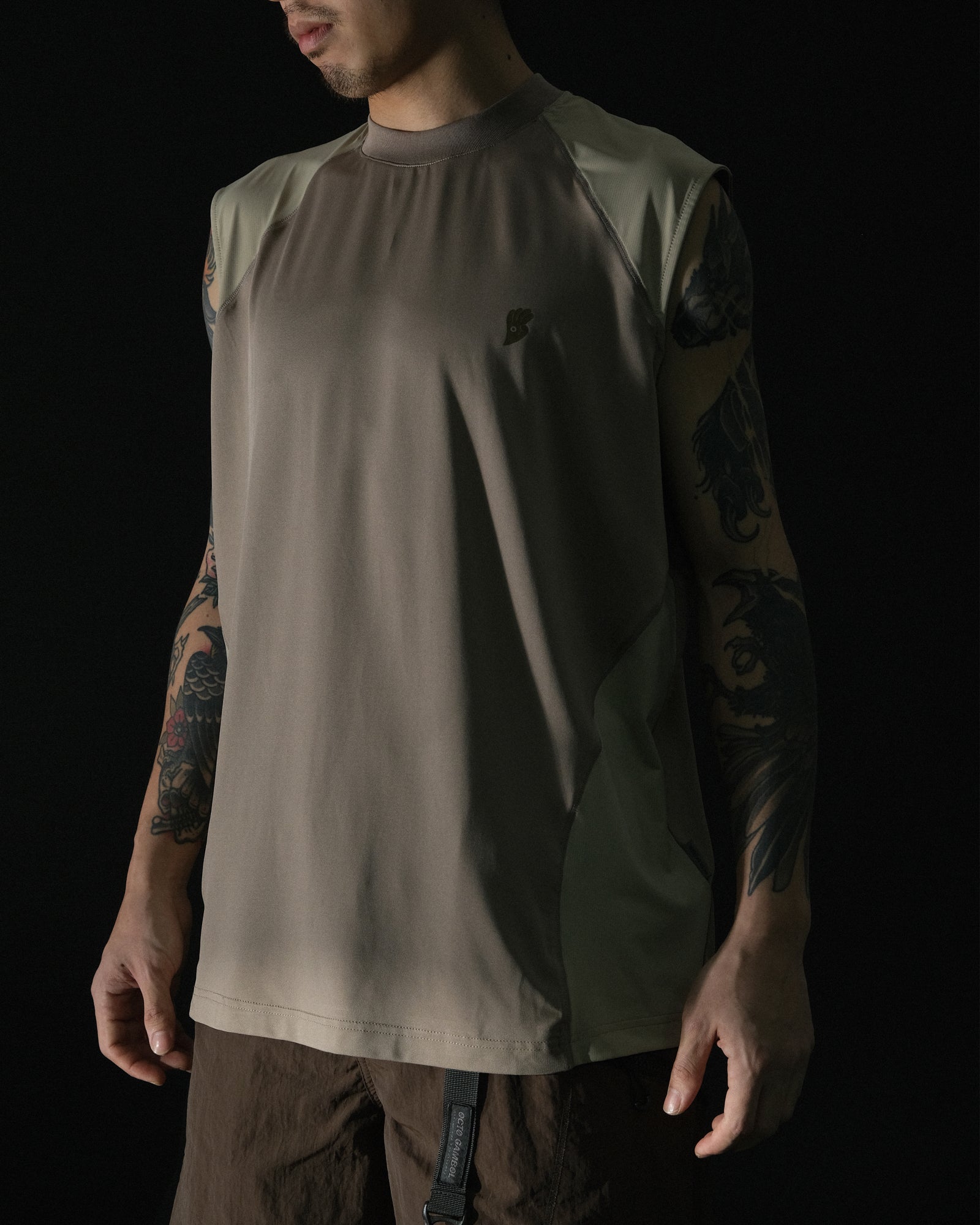 S2/ S25-V-01 Breathable Vest (Brown)