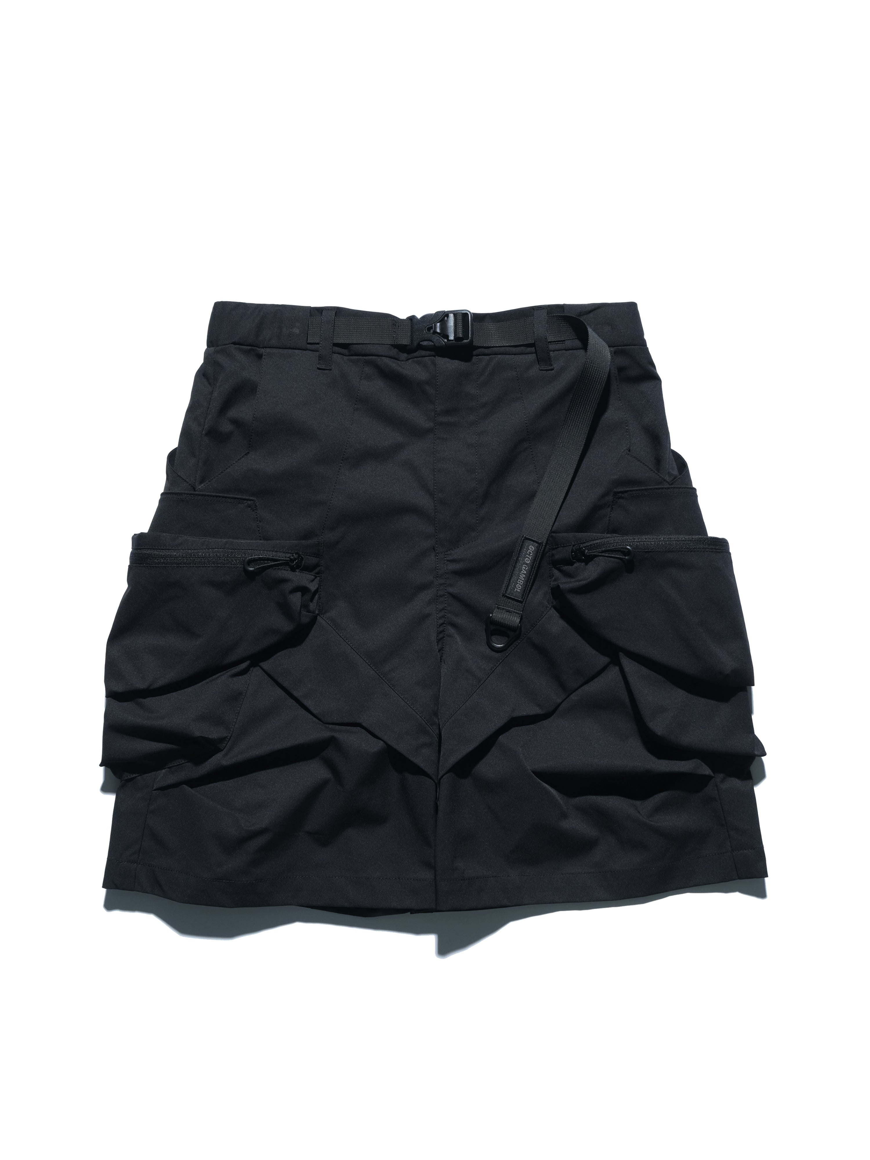 SS23 / 11 —  S23-068 Hollow Pocket Shorts (Black)