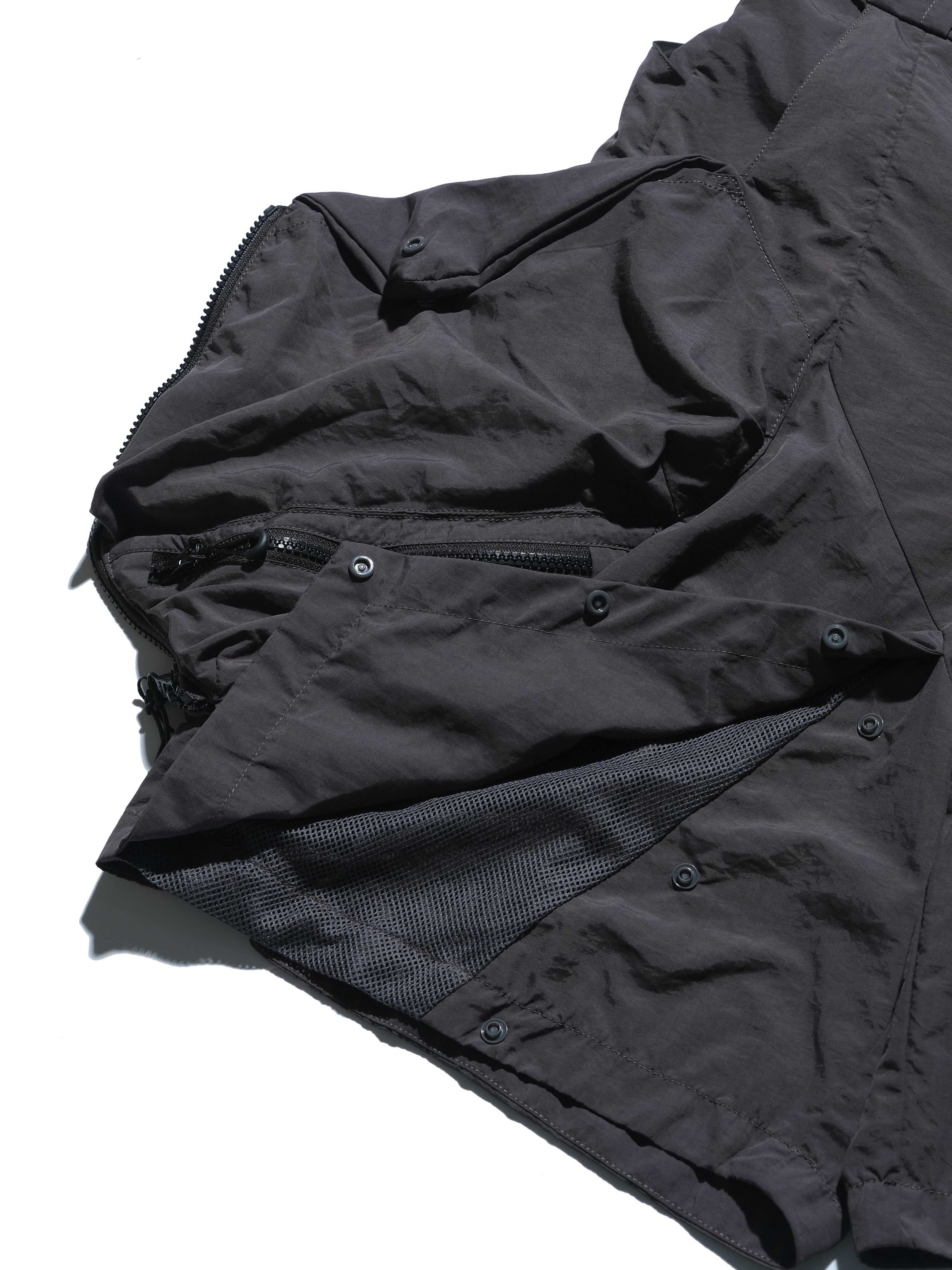 SS23 / 10 —  S23-069 Zip and Breathable Shorts (Dark Grey)